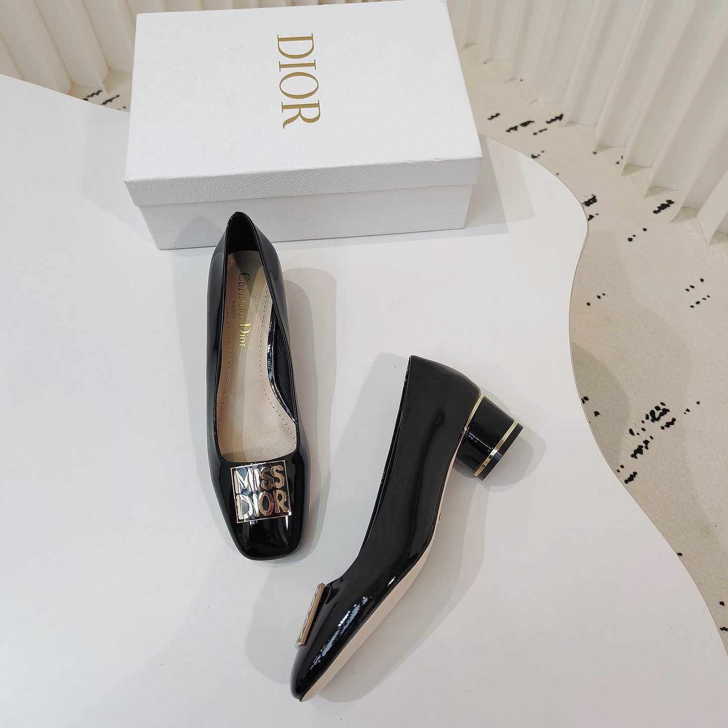 Luxury DiorMiss  Luxury DiorPump 40mm In Glossy Black Cowhide 111368