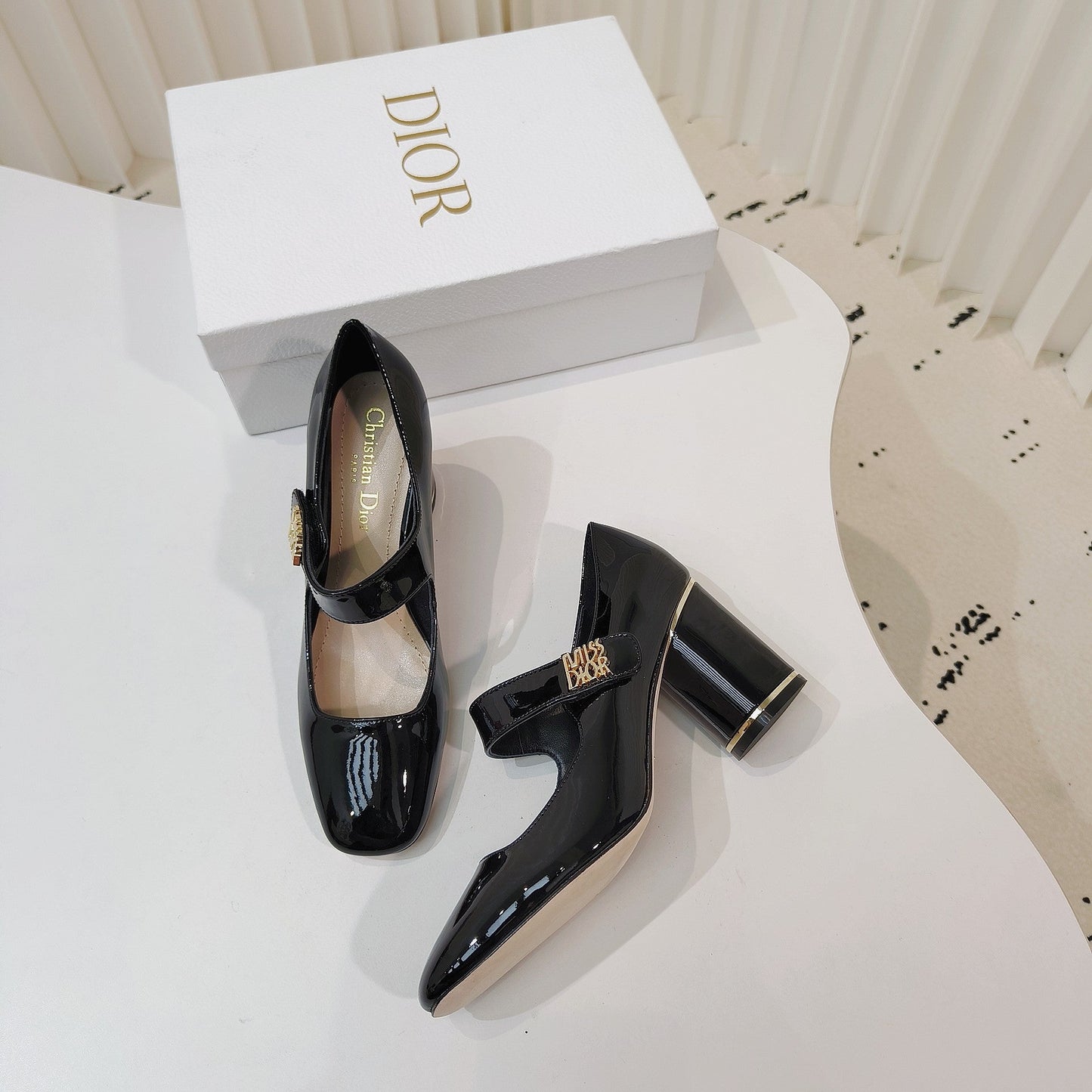 Luxury DiorMiss  Luxury DiorPump 85mm In Glossy Black Cowhide 111359