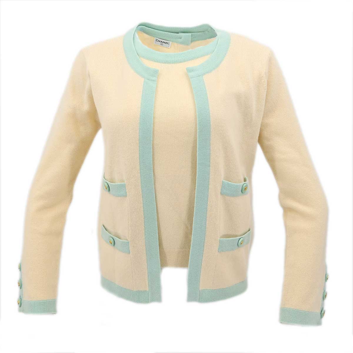 Luxury Chanel Ensemble Cardigan Top Ivory