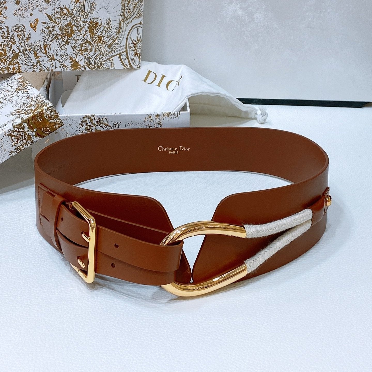 Luxury Diornolita belt brown lambskin gold buckle