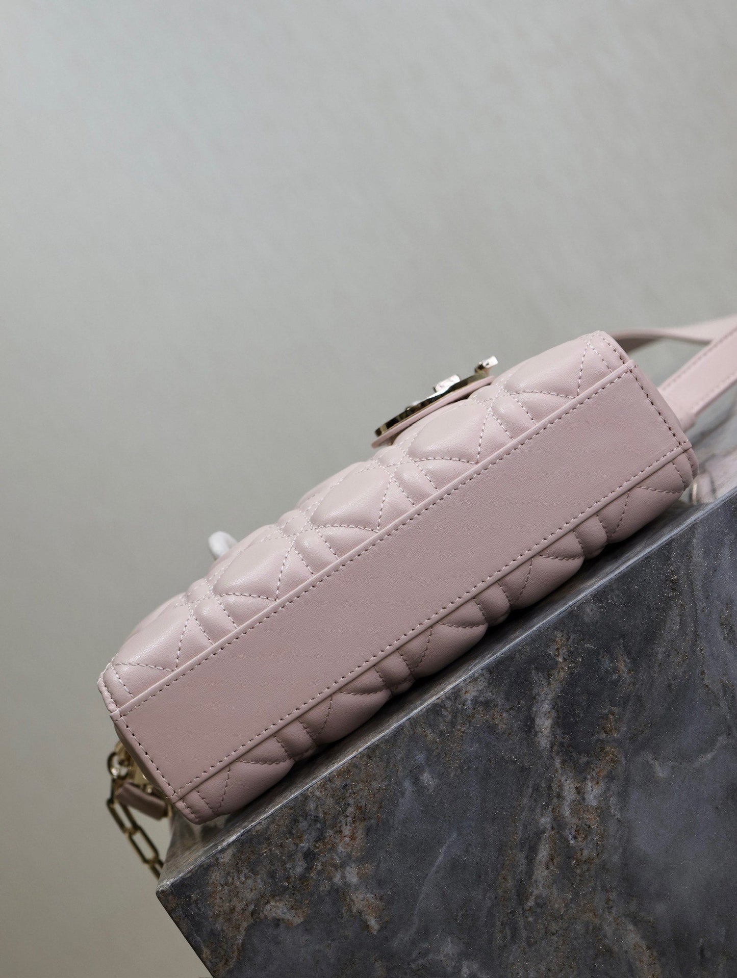 Luxury DiorLady D-Joy Bag 22 Pink Pale Green Lambskin