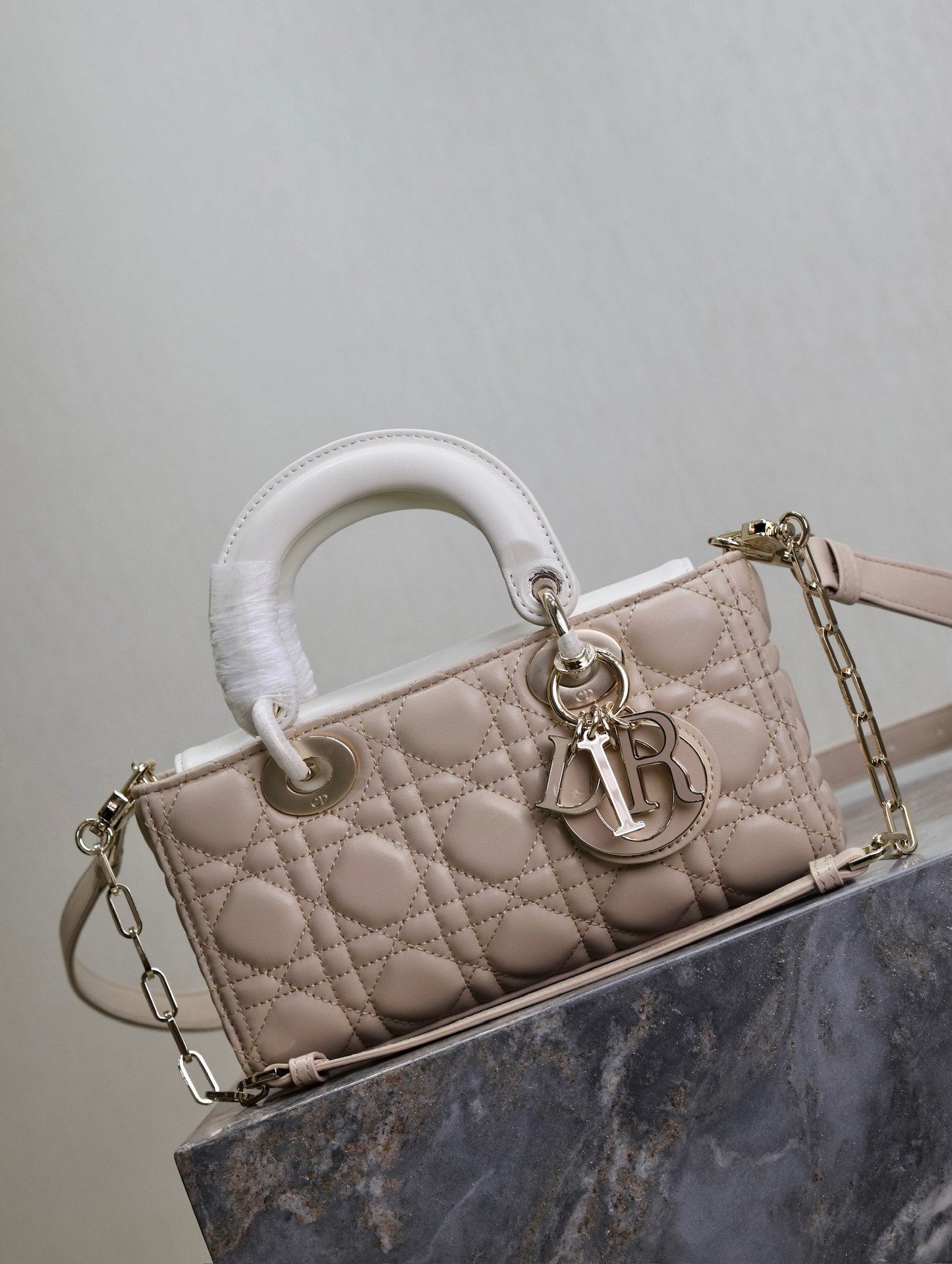 Luxury DiorLady D-Joy Bag 22 Beige White Lambskin
