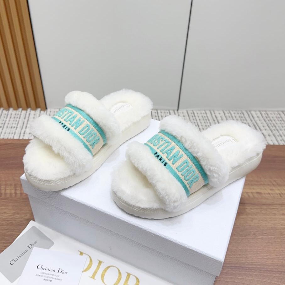 Luxury DiorDway Slide White Jade Green Fleece Lining And Canvas Fabric