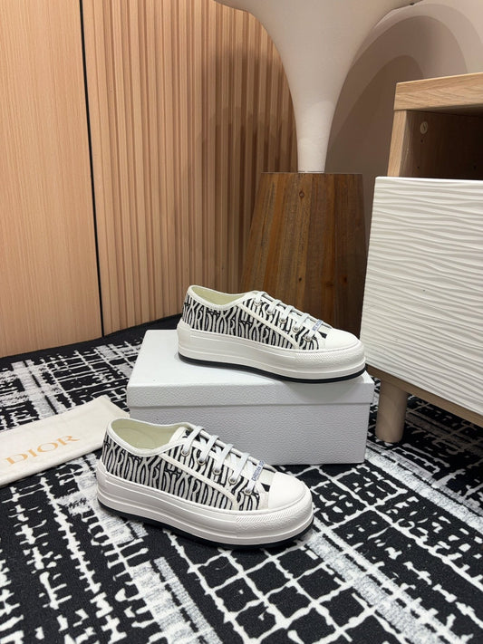 Luxury DiorWalk'n' Luxury DiorPlatform Sneaker Black Miss Canvas