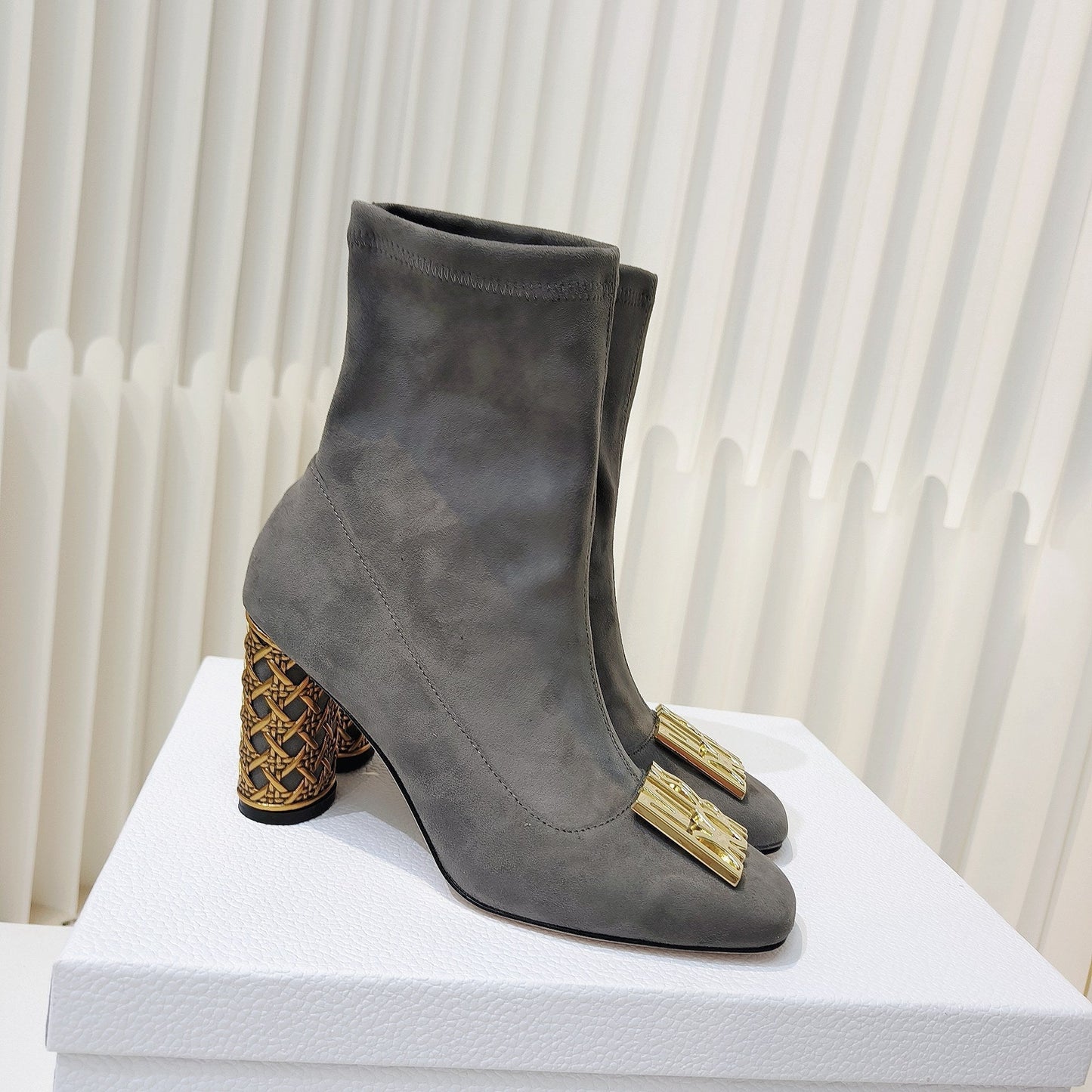 Luxury DiorMiss  Luxury DiorAnkle Boots 80mm Grey Suede 111378
