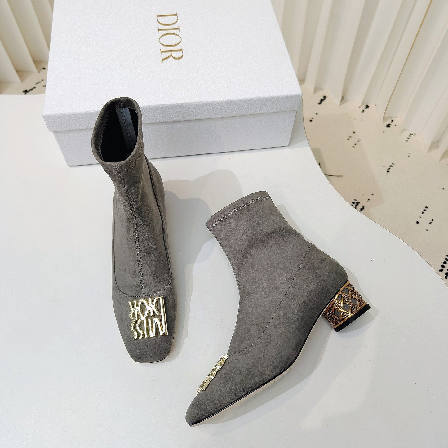 Luxury DiorMiss  Luxury DiorAnkle Boots 40mm Grey Suede 111391