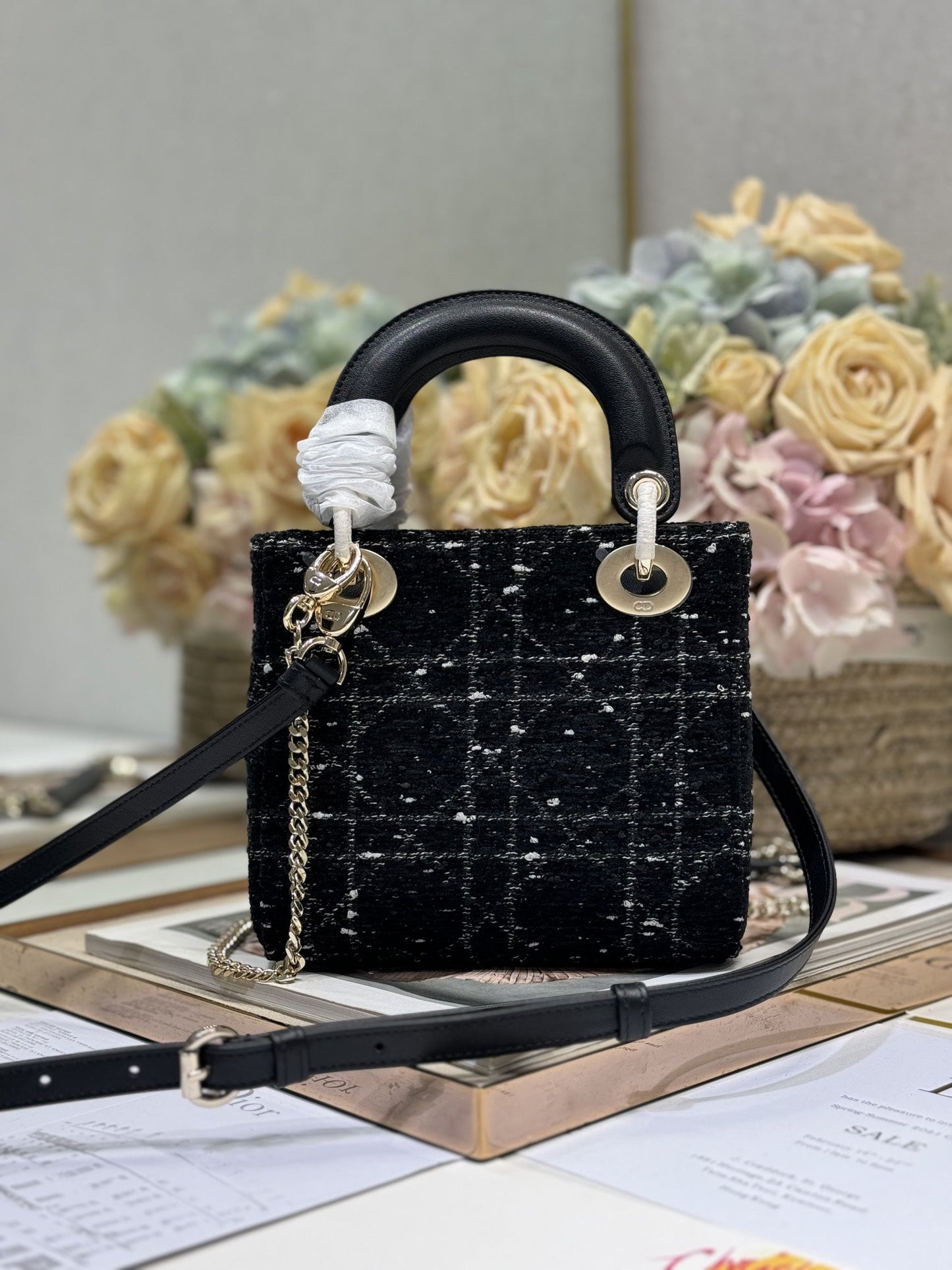 Luxury DiorLady 17cm Black Lambskin Black White Canvas