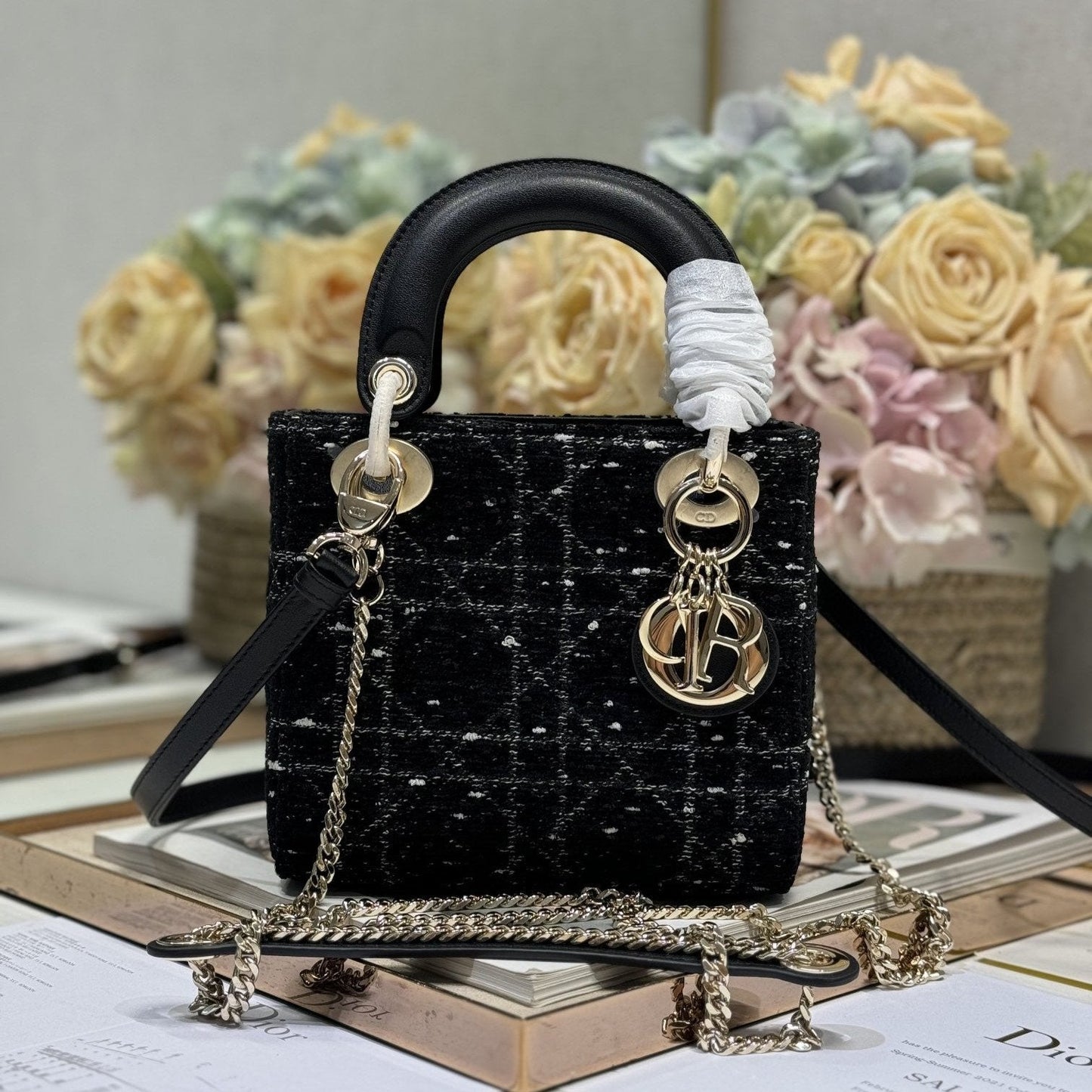 Luxury DiorLady 17cm Black Lambskin Black White Canvas