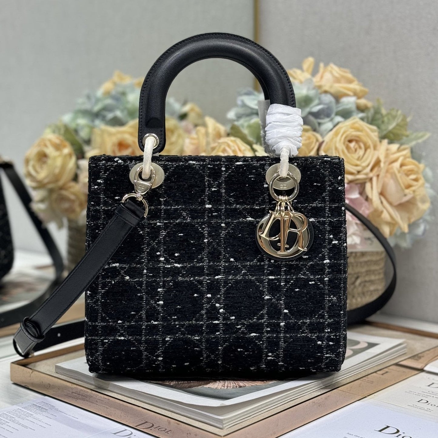Luxury DiorMedium Lady 24 Black Lambskin Black White Canvas