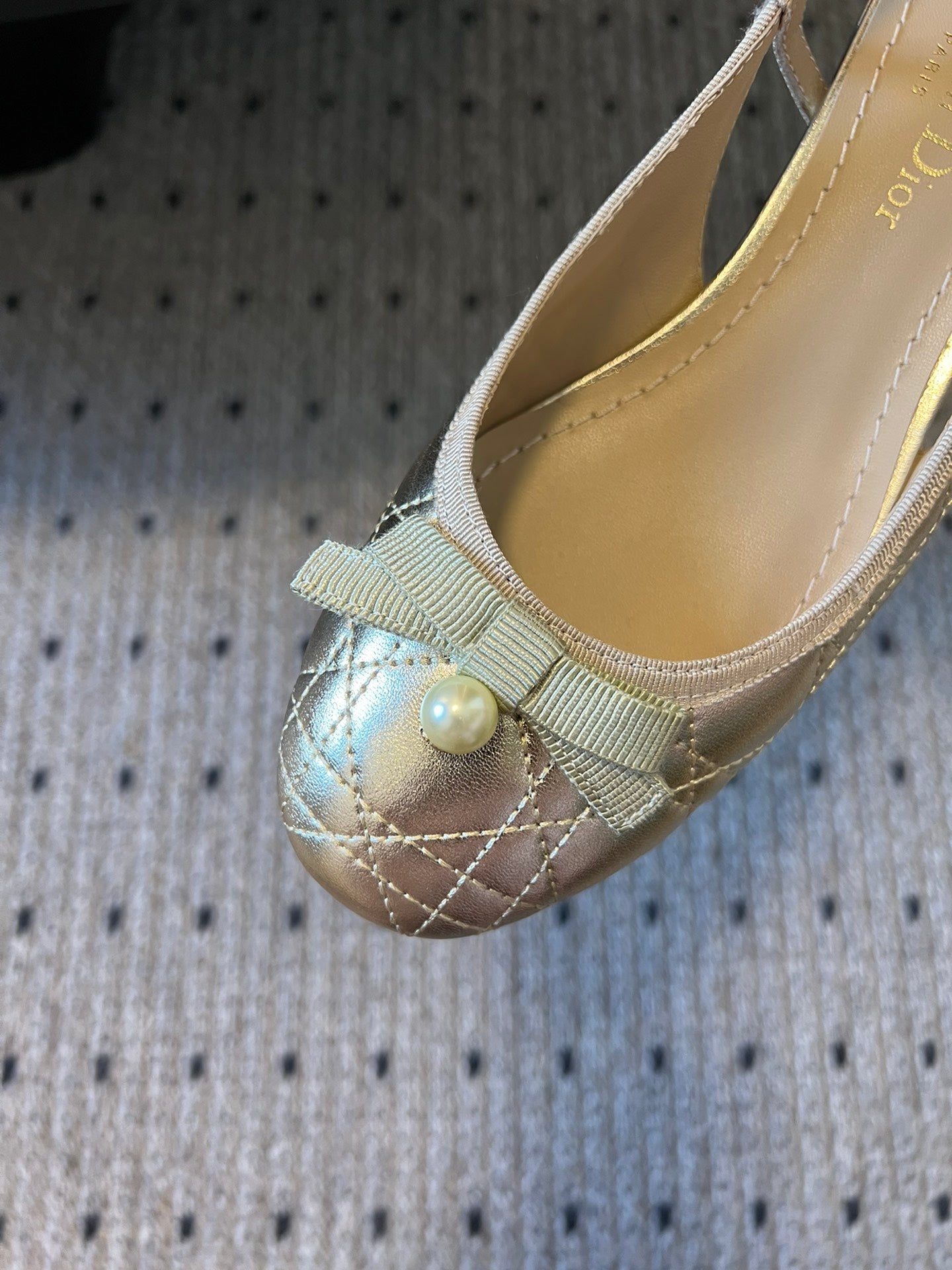 Luxury DiorBallet Slingback Pump 35mm In Gold Quilted Calfskin 997273