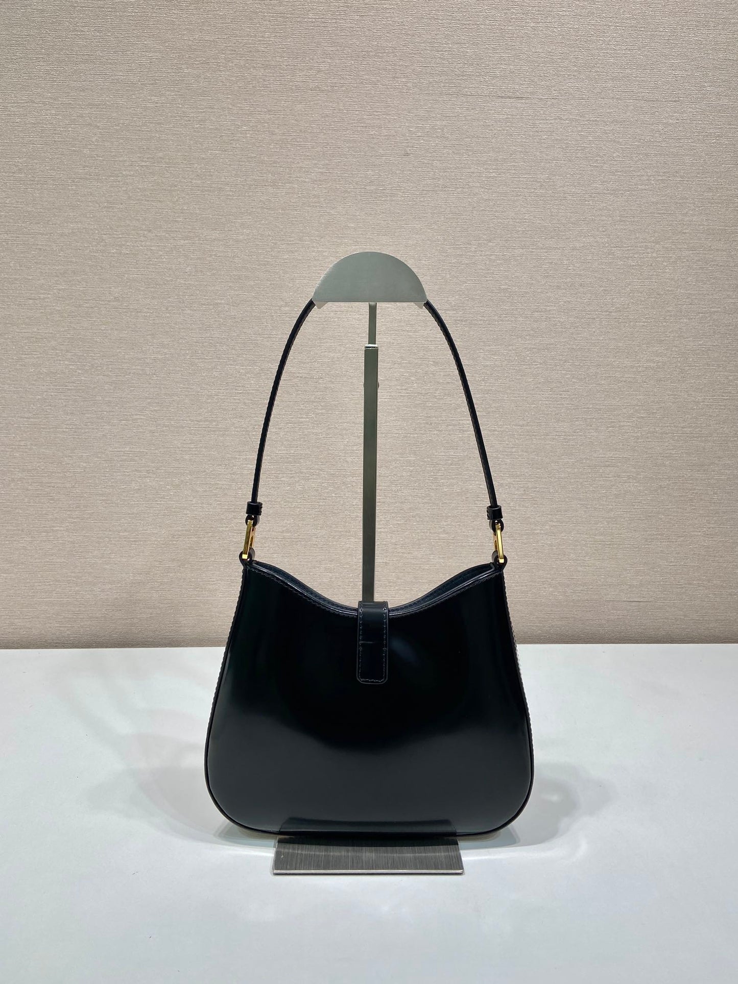 Luxury PradaCLEO SHOULDER BAG 22 IN BLACK BRUSHED LAMBSKIN WITH CLASP CLOSURE