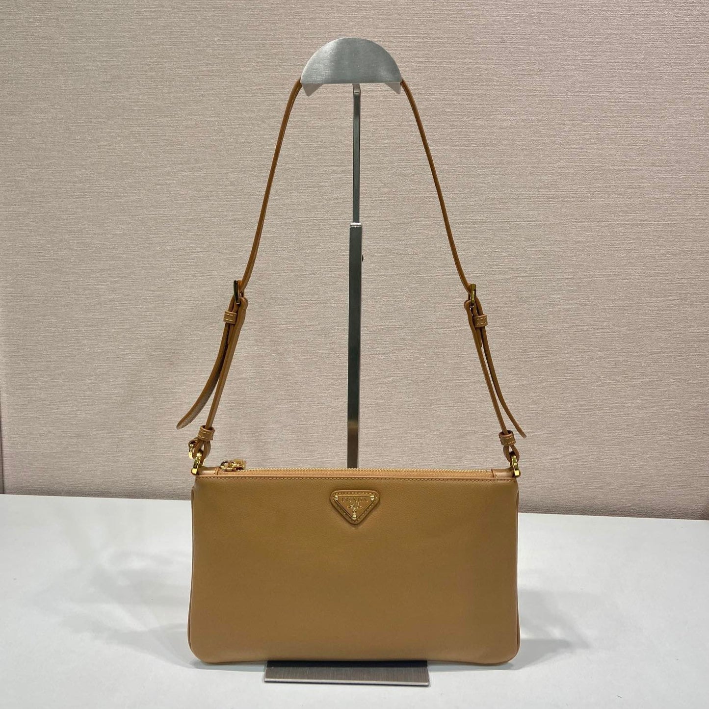 Luxury PradaTRIANGLE LOGO SHOULDER BAG 24 IN PEANUT BROWN SMOOTH CALFSKIN
