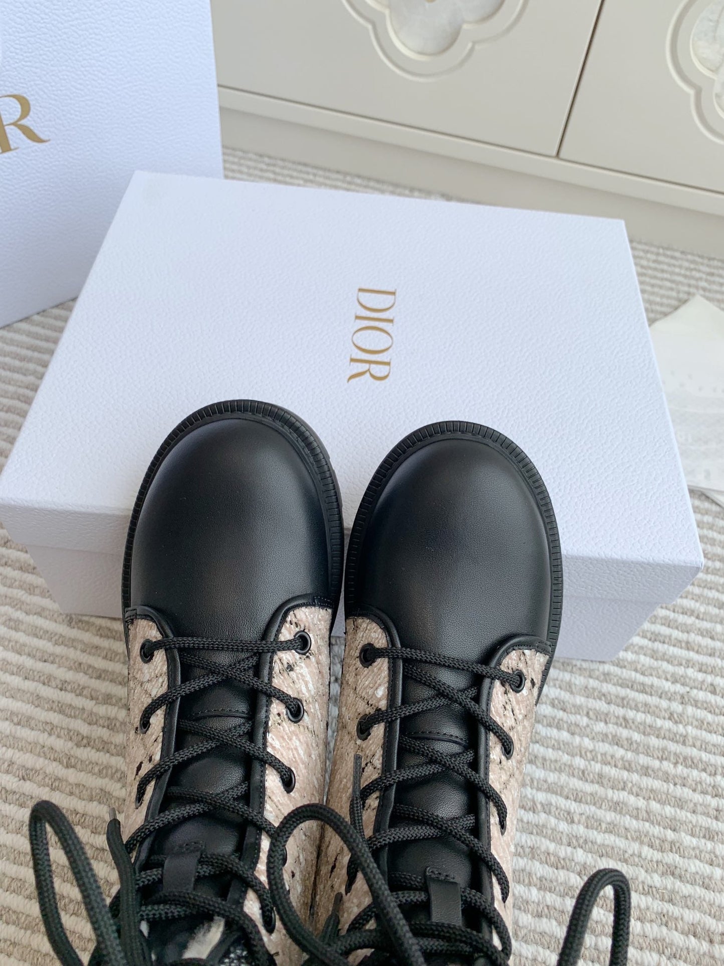 Luxury DiorD-Major Ankle Boot In Dark Beige Mix Black Canvas With Fleece Lining 105072