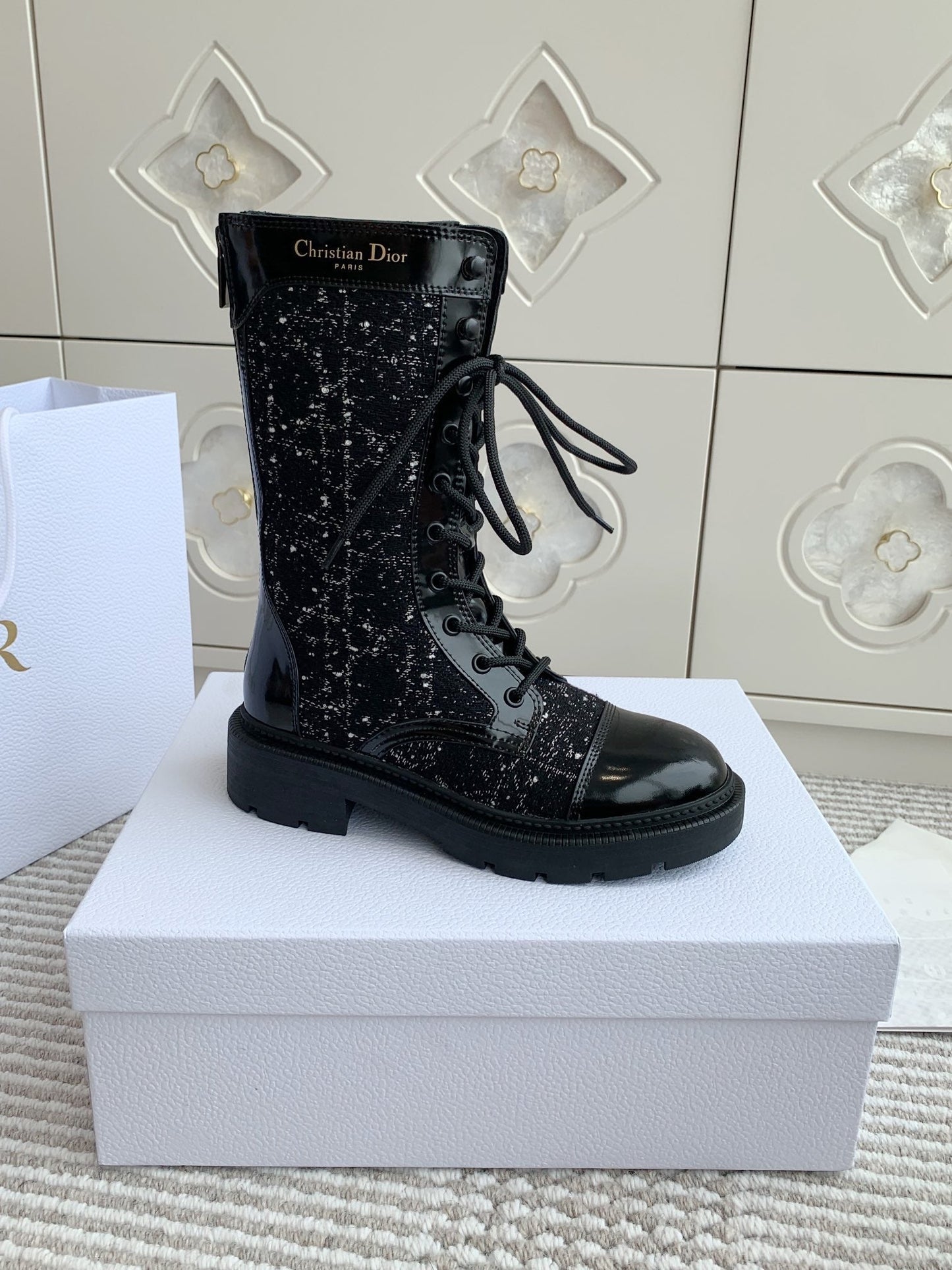 Luxury DiorD-Unit Ankle Boot In Black Tweed Fabric And Glossy Cowhide 105086