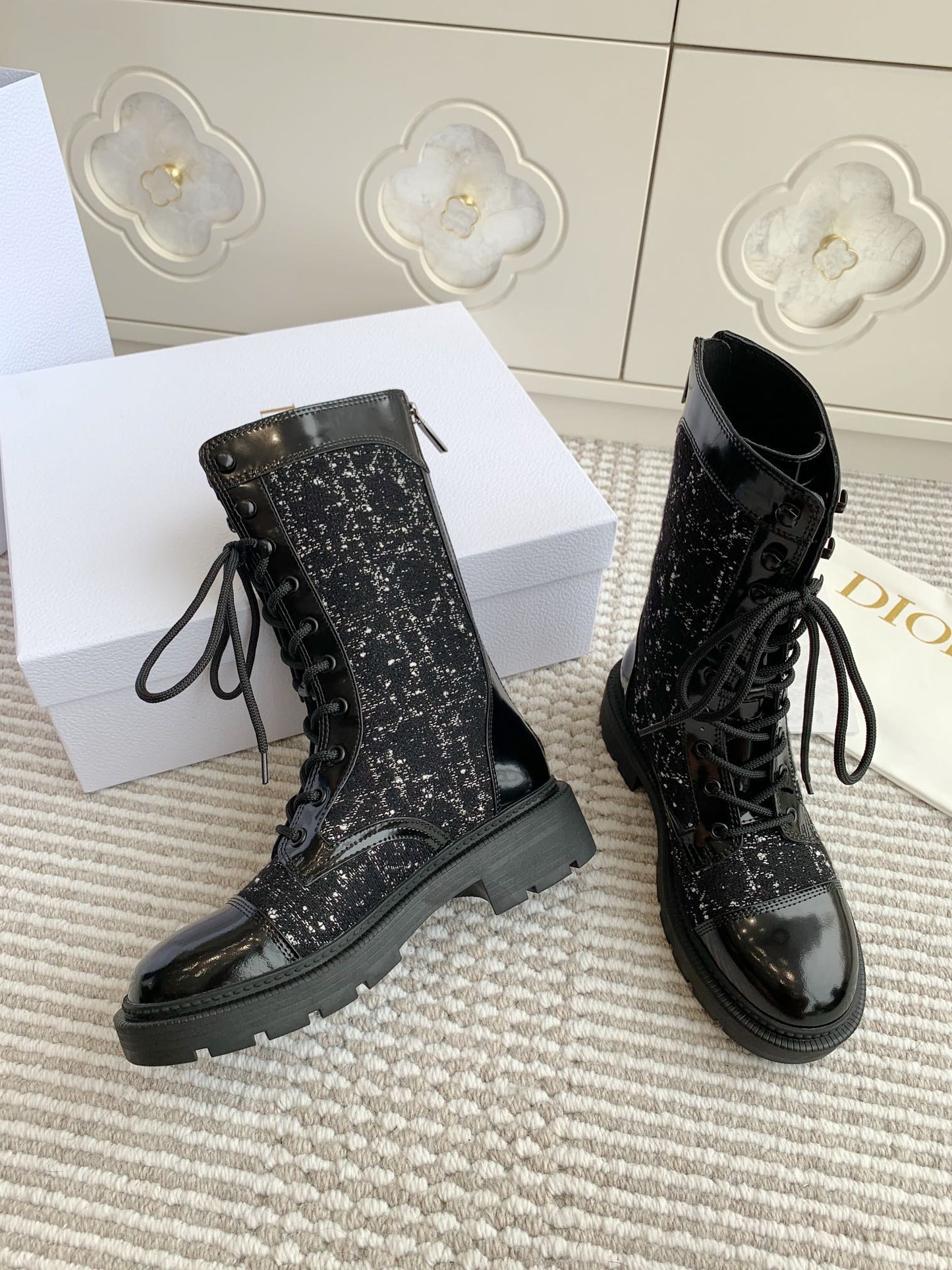 Luxury DiorD-Unit Ankle Boot In Black Tweed Fabric And Glossy Cowhide 105086