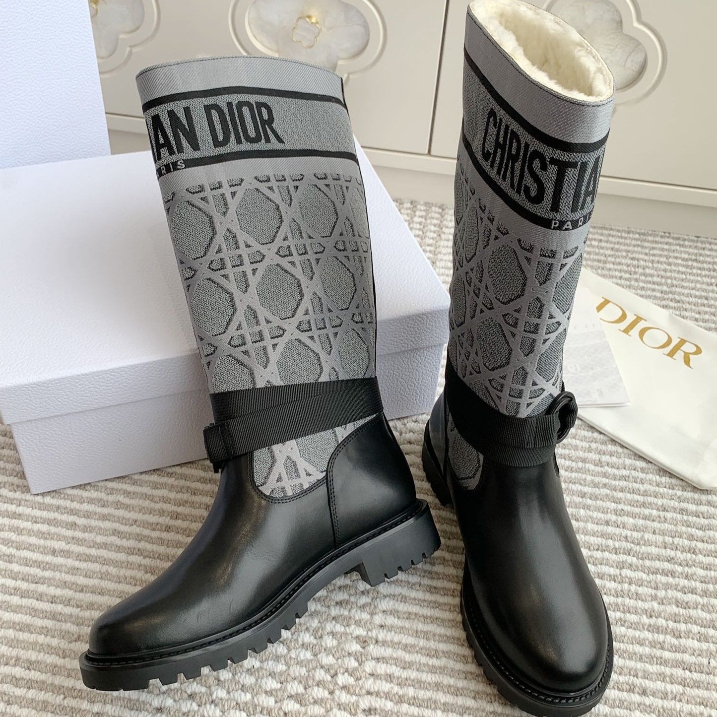 Luxury DiorD-Major Boot In Grey Mix Black Denim Fabric With Fleece Lining 105070