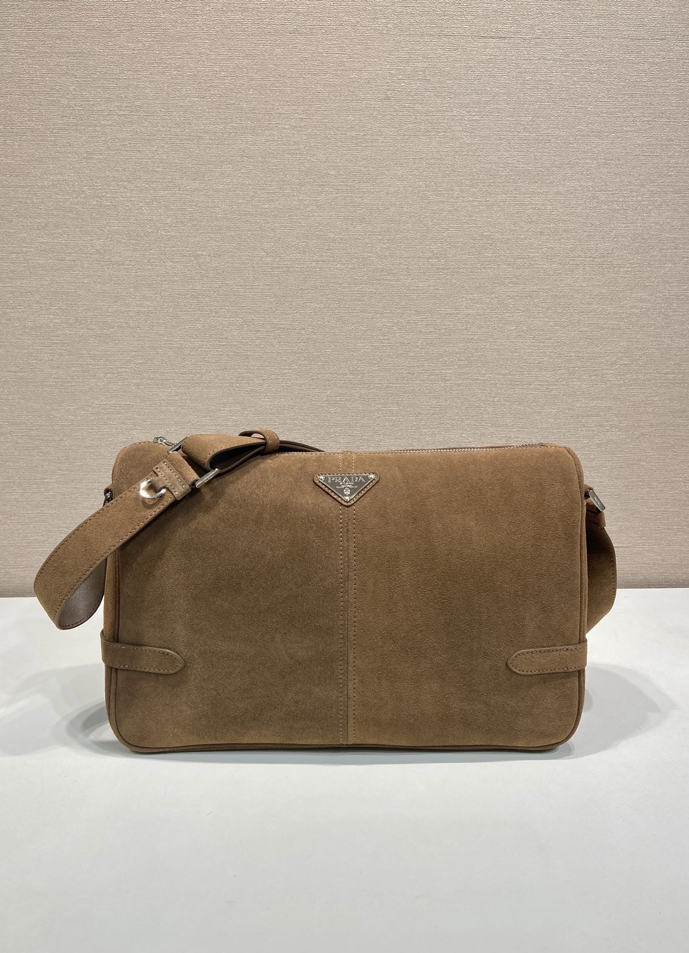 Luxury PradaHOBO BAG 35 IN GINGERBREAD SUEDE SILVER LOGO