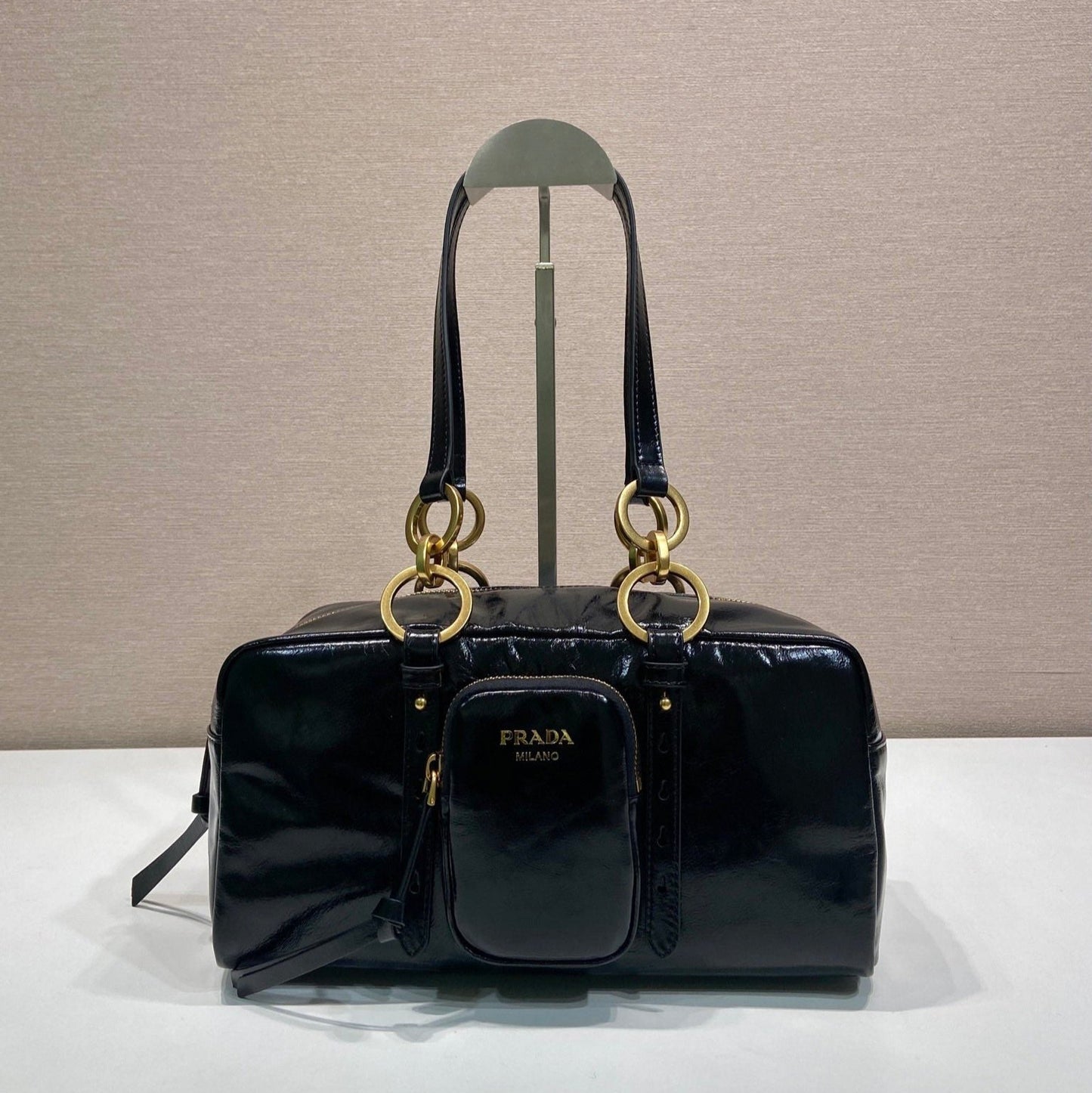 Luxury PradaLARGE RECTANGULAR BAG 30 IN BLACK OIL WAX LAMBSKIN GOLD HARDWARE