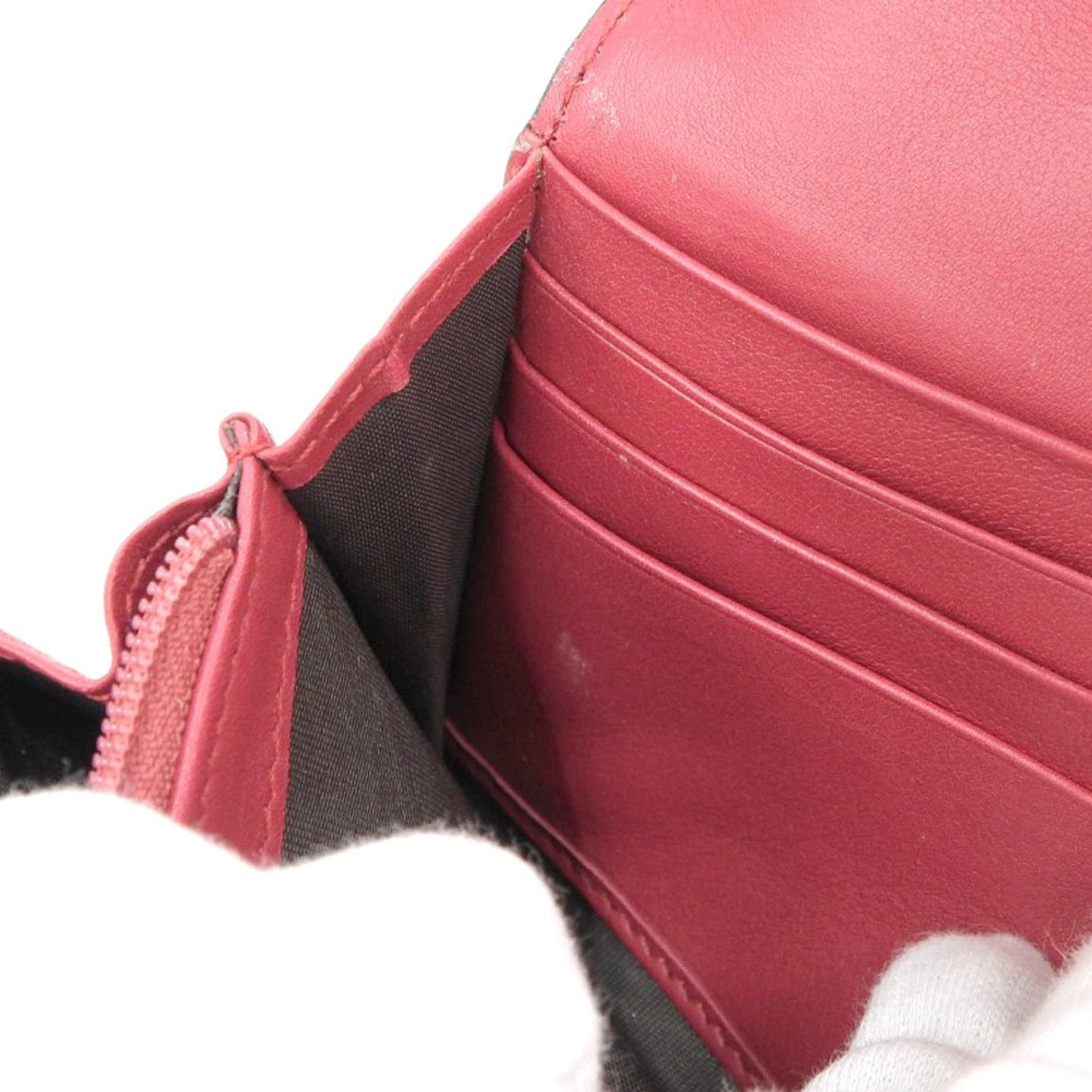 Gucci Interlocking G  Patent Leather Wallet  ()