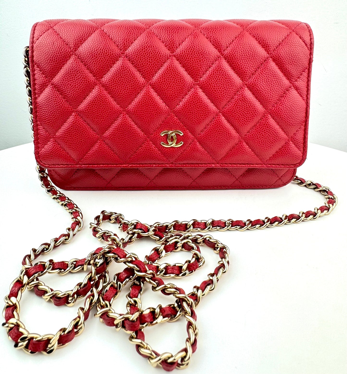 Chanel Classic Caviar on Chain red