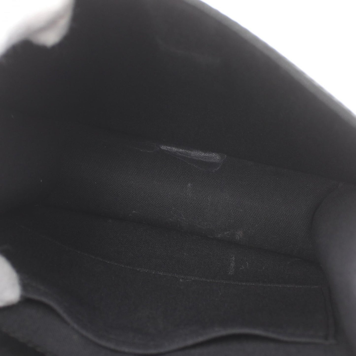 Louis Vuitton Taiga Leather Pochette Shoulder Bag
