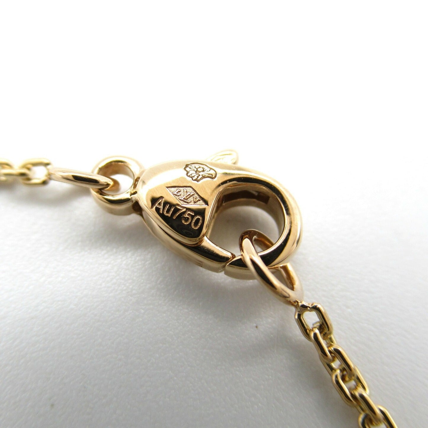 Louis Vuitton Diamond Pendant Necklace K18PG Q93655