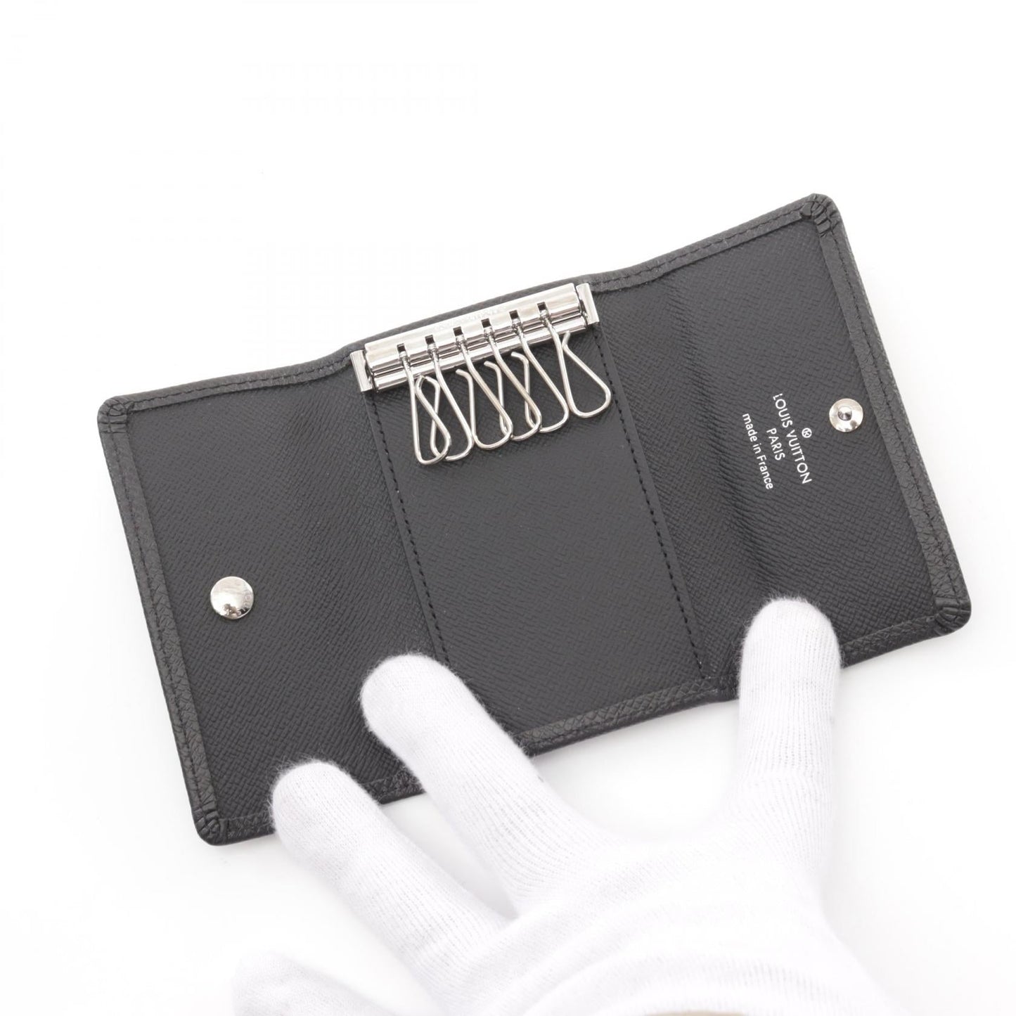 Louis Vuitton Taiga Leather Key Case M30500