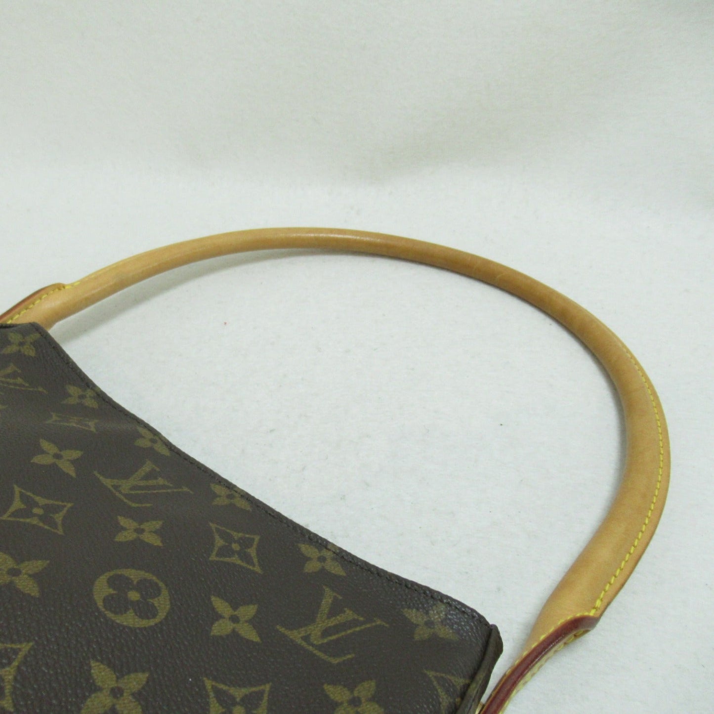 Louis Vuitton Looping MM Shoulder Bag Monogram