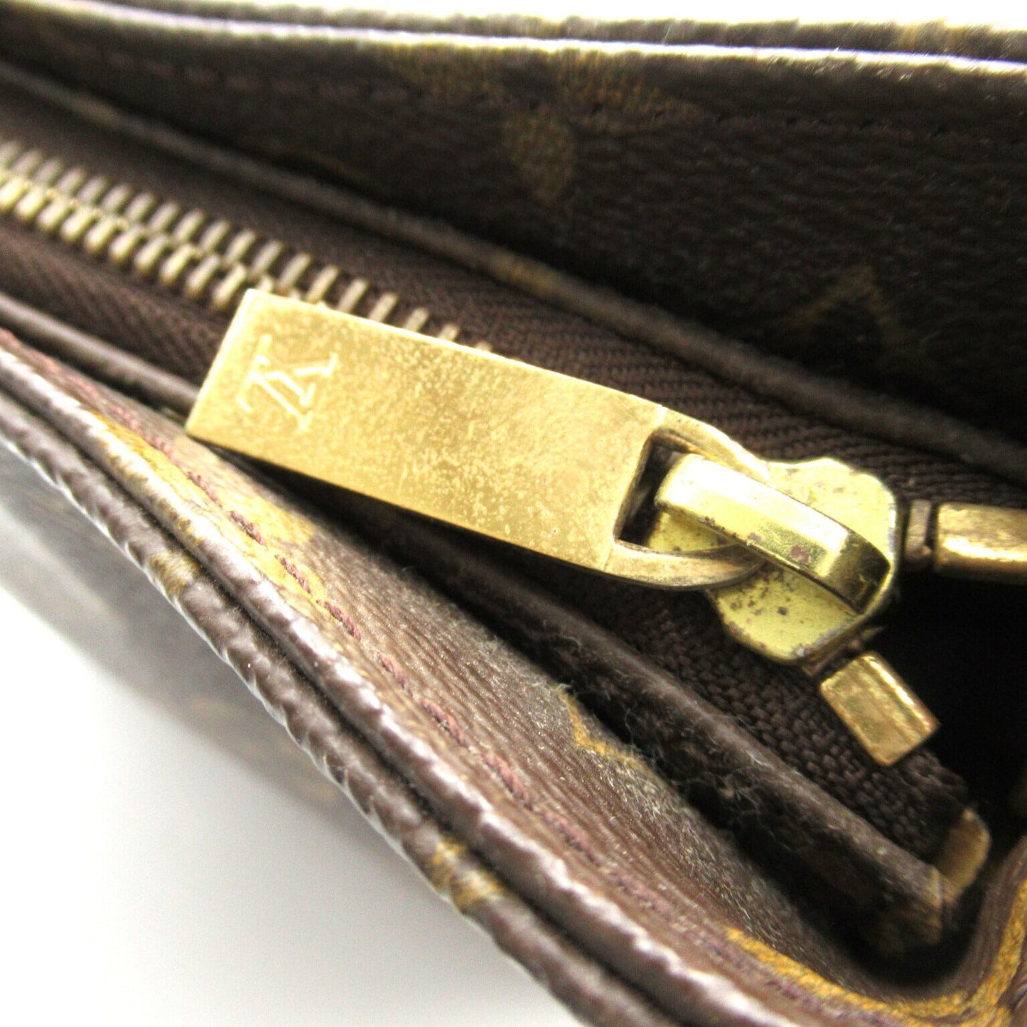 Louis Vuitton Looping Shoulder Bag Monogram Brown