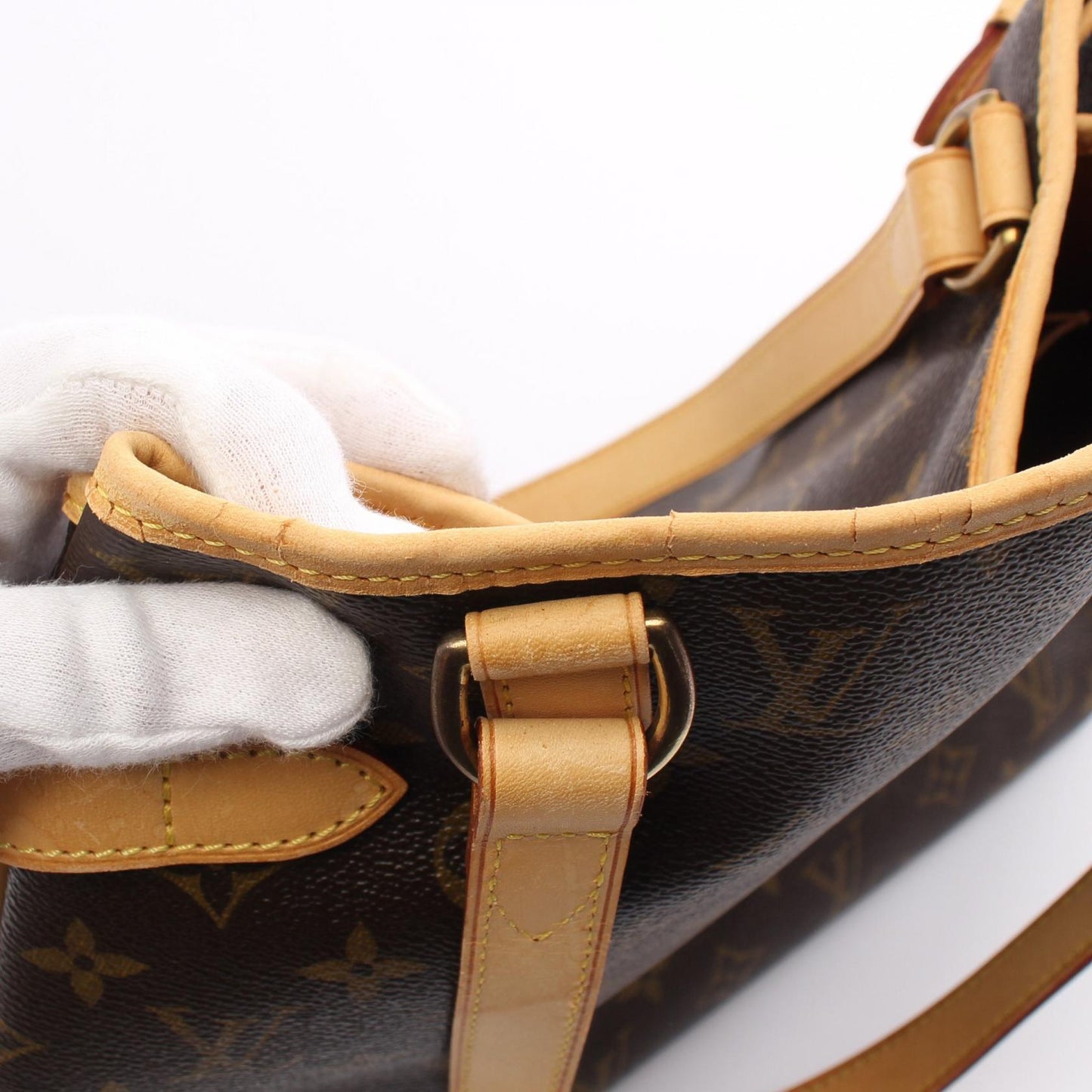 Louis Vuitton Batignolles Vertical Tote Bag M51153