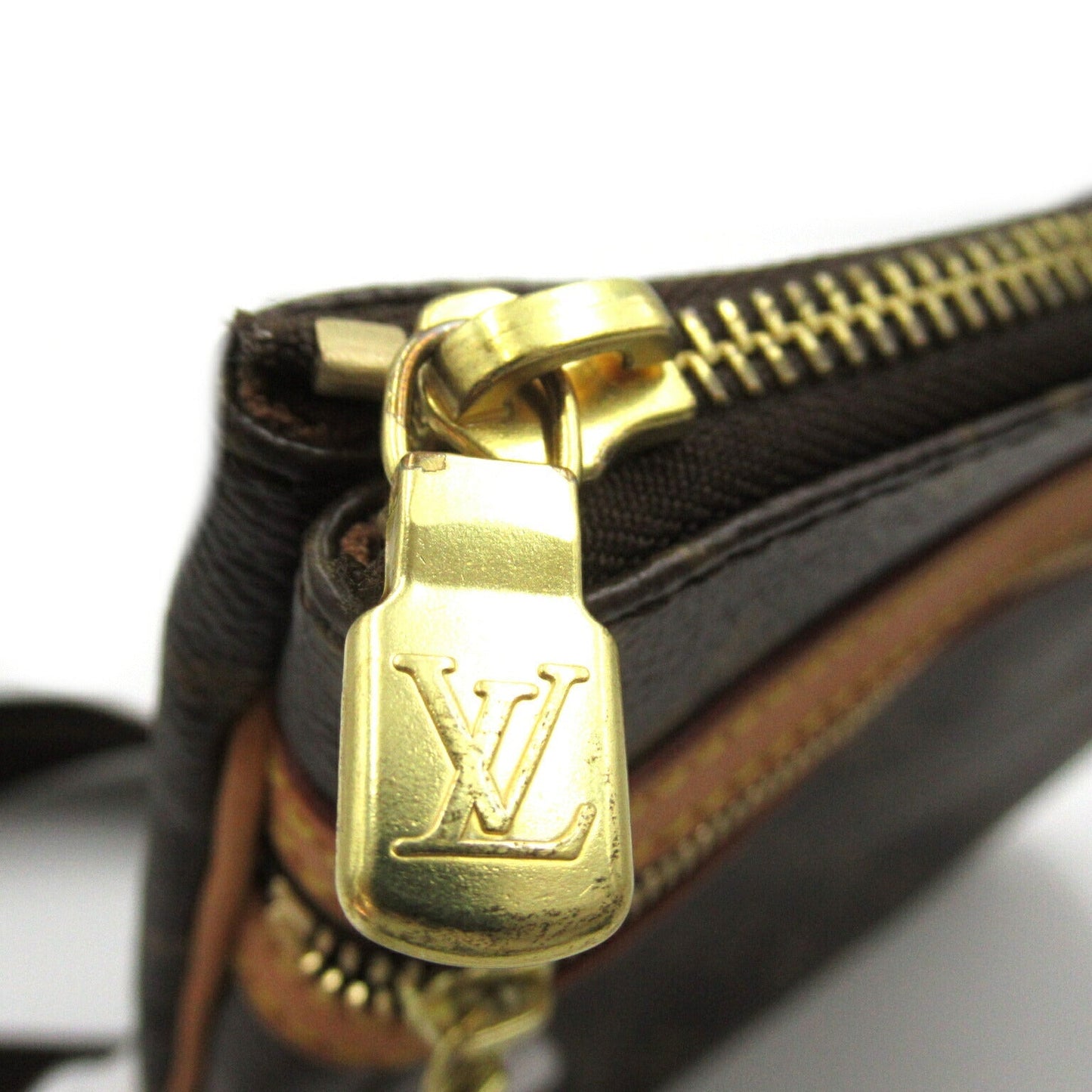 Louis Vuitton Bosphore Pochette Shoulder Bag Brown