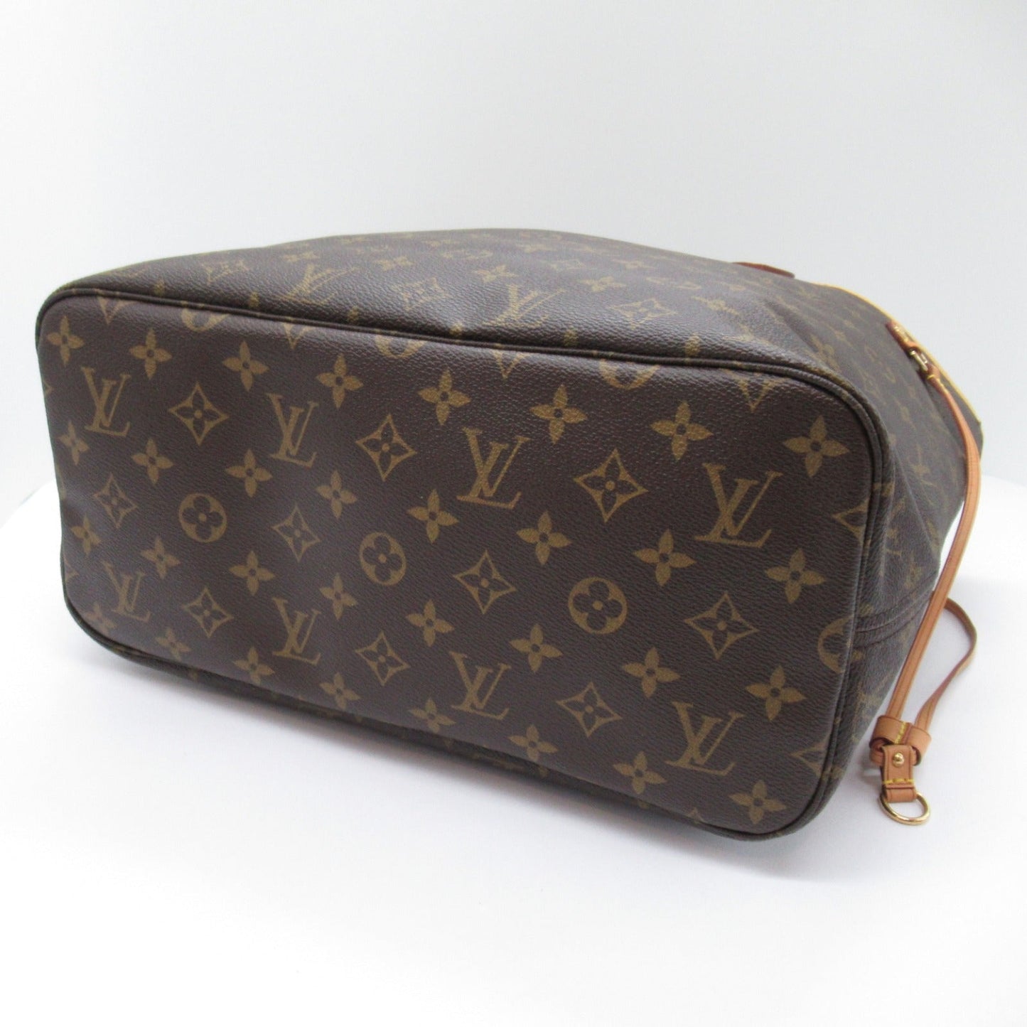 Louis Vuitton Neverfull MM Tote Bag M40156