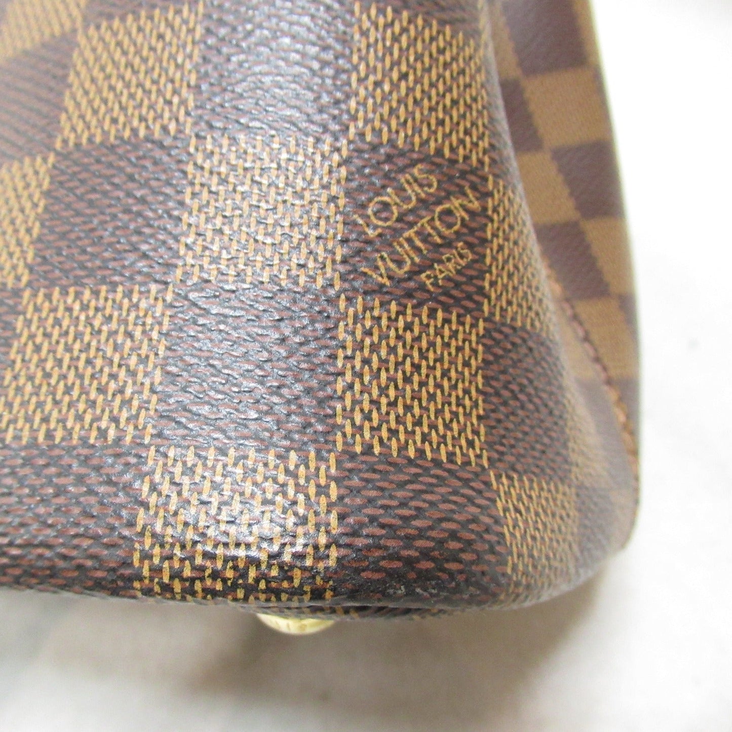 Louis Vuitton Kensington Shoulder Bag Black N41435
