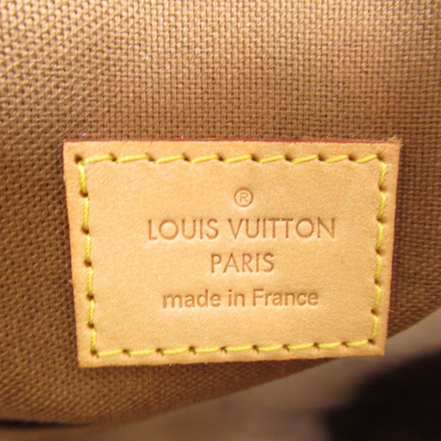 Louis Vuitton Cabas Beaubourg Tote Bag M53013