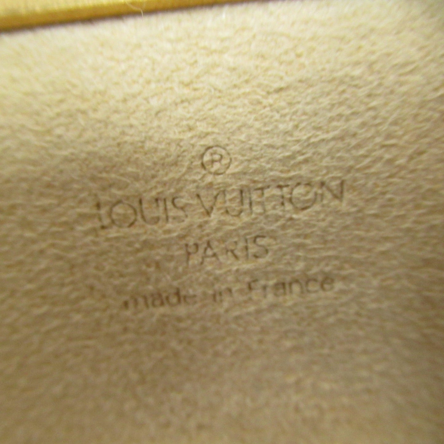Louis Vuitton Pochette Beverly Shoulder Bag M40122