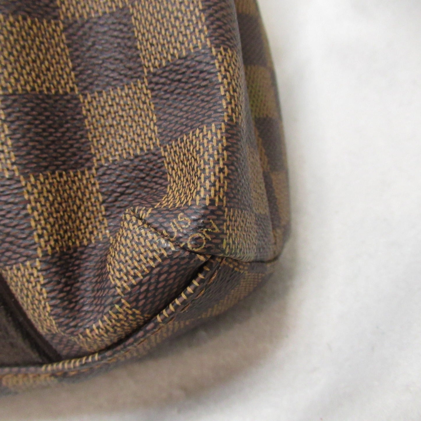 Louis Vuitton Damier Cabas Beaubourg Tote Bag