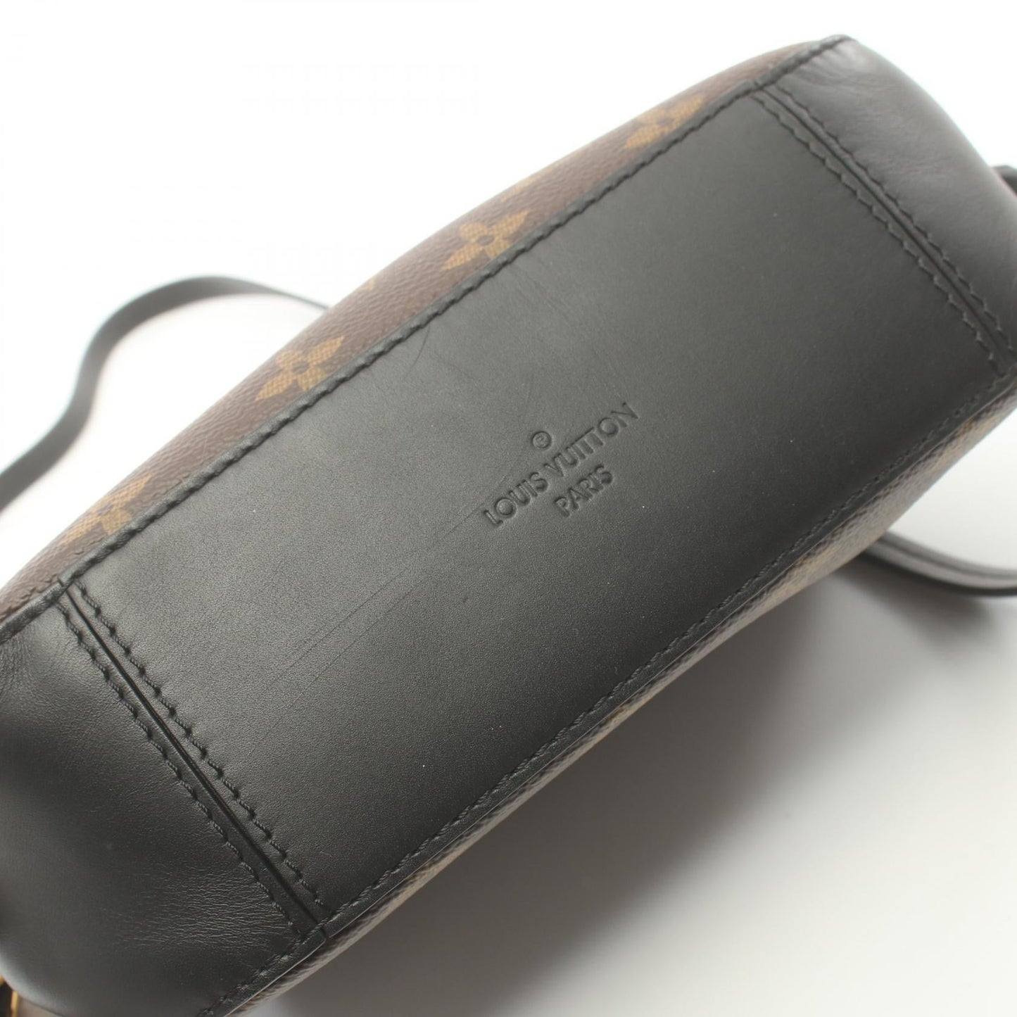 Louis Vuitton Monogram Noir Shoulder Bag M43555