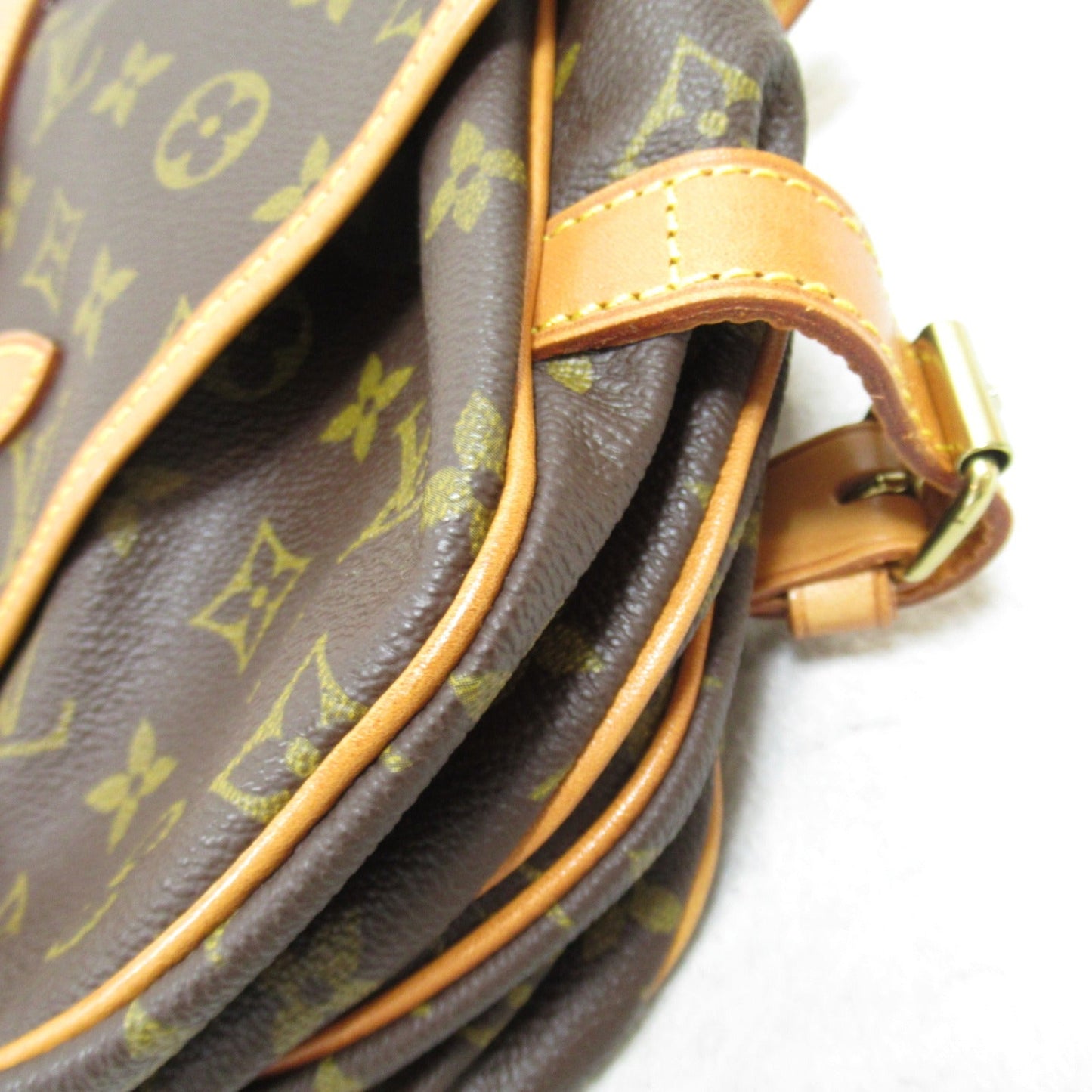 Louis Vuitton Monogram Saumur 30 Shoulder Bag