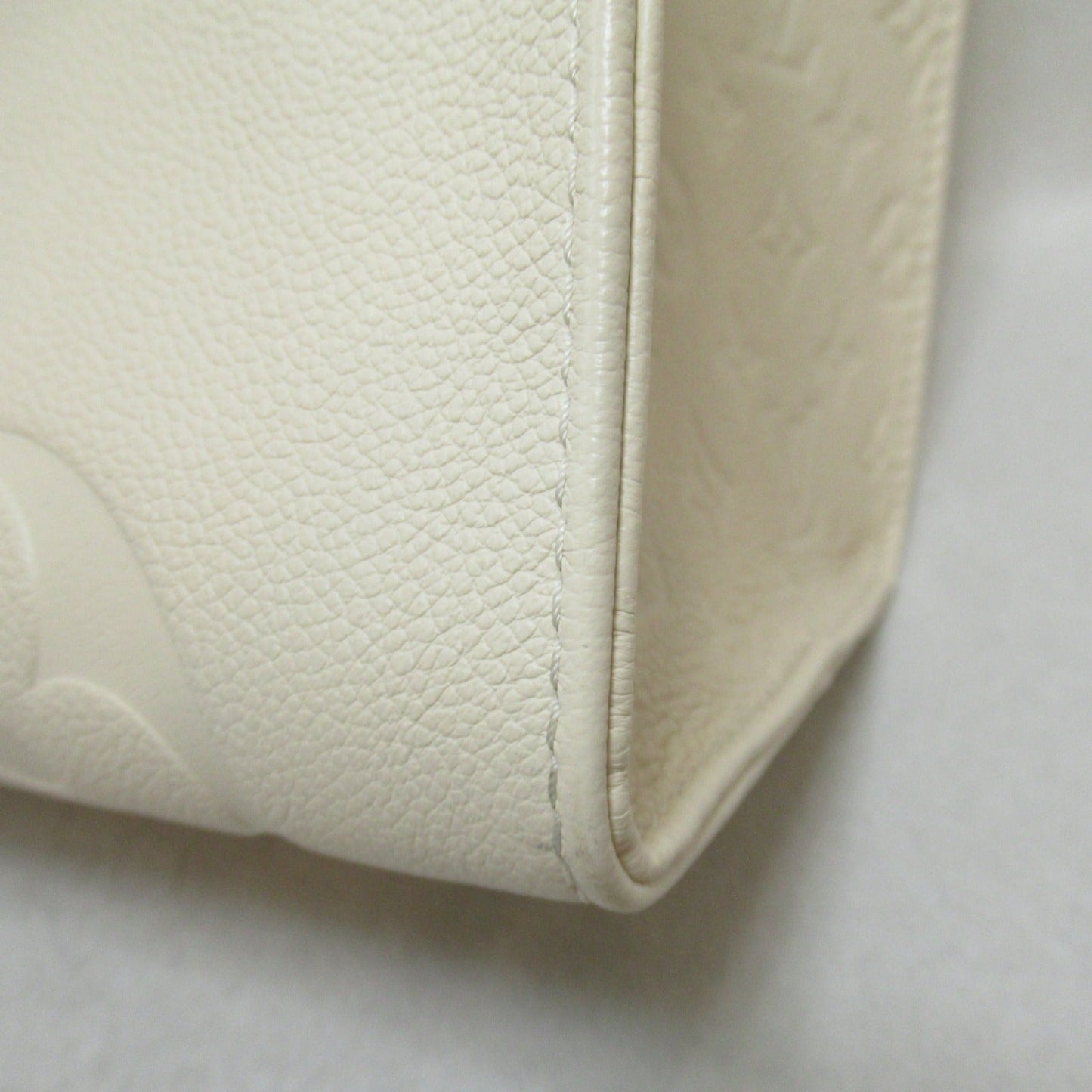 Louis Vuitton OnTheGo GM Leather Tote Bag M45081