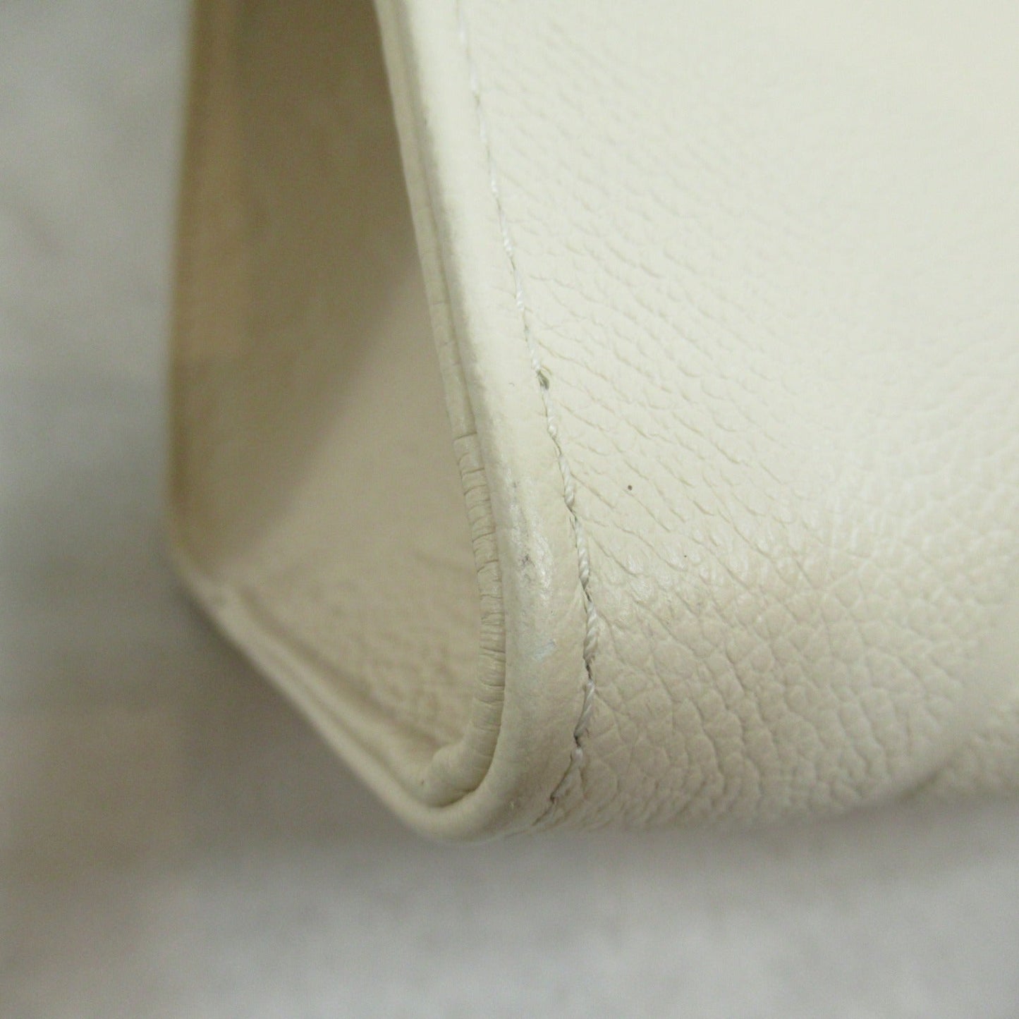 Louis Vuitton OnTheGo GM Leather Tote Bag M45081