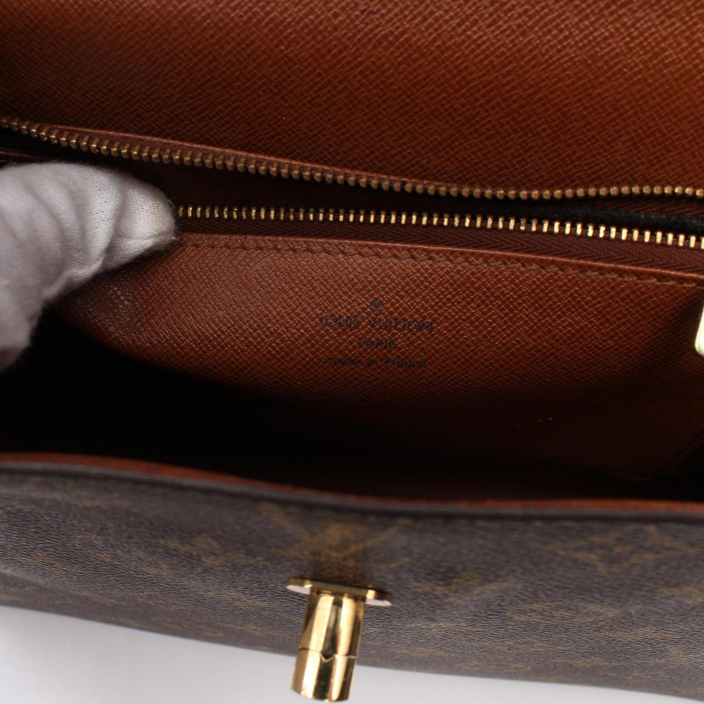Louis Vuitton Monogram Handbag Brown M51379