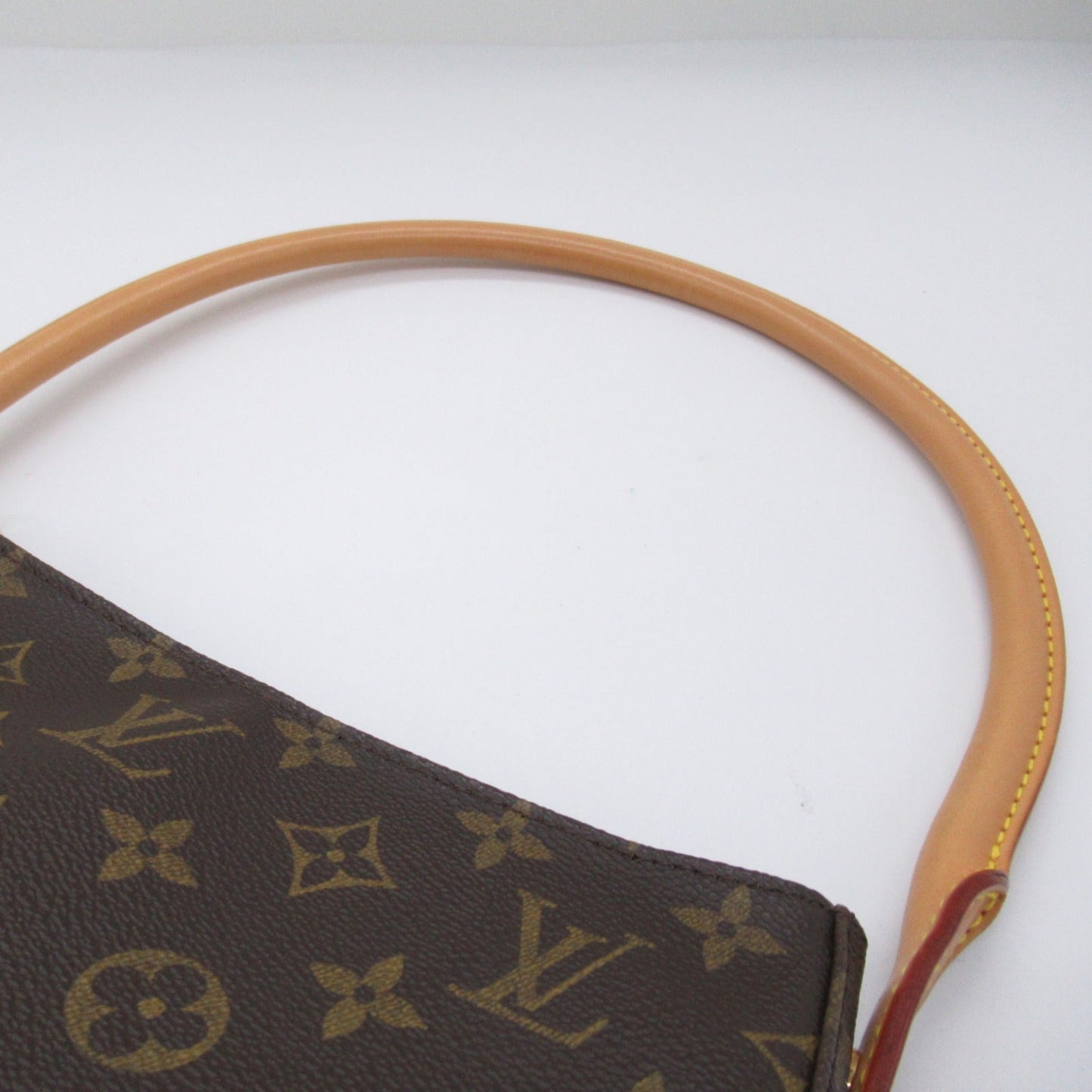 Louis Vuitton Looping MM Shoulder Bag Brown