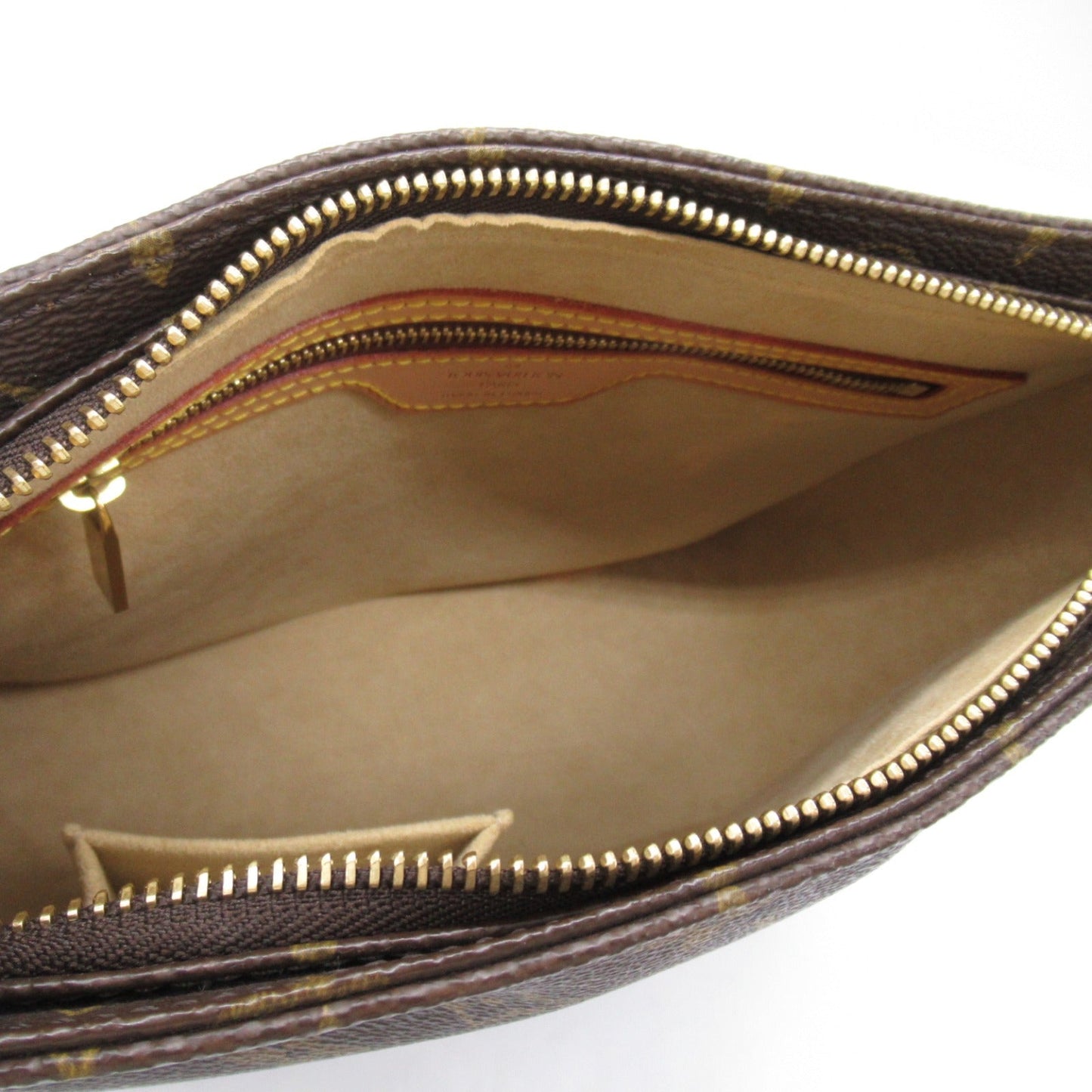 Louis Vuitton Looping MM Shoulder Bag Brown