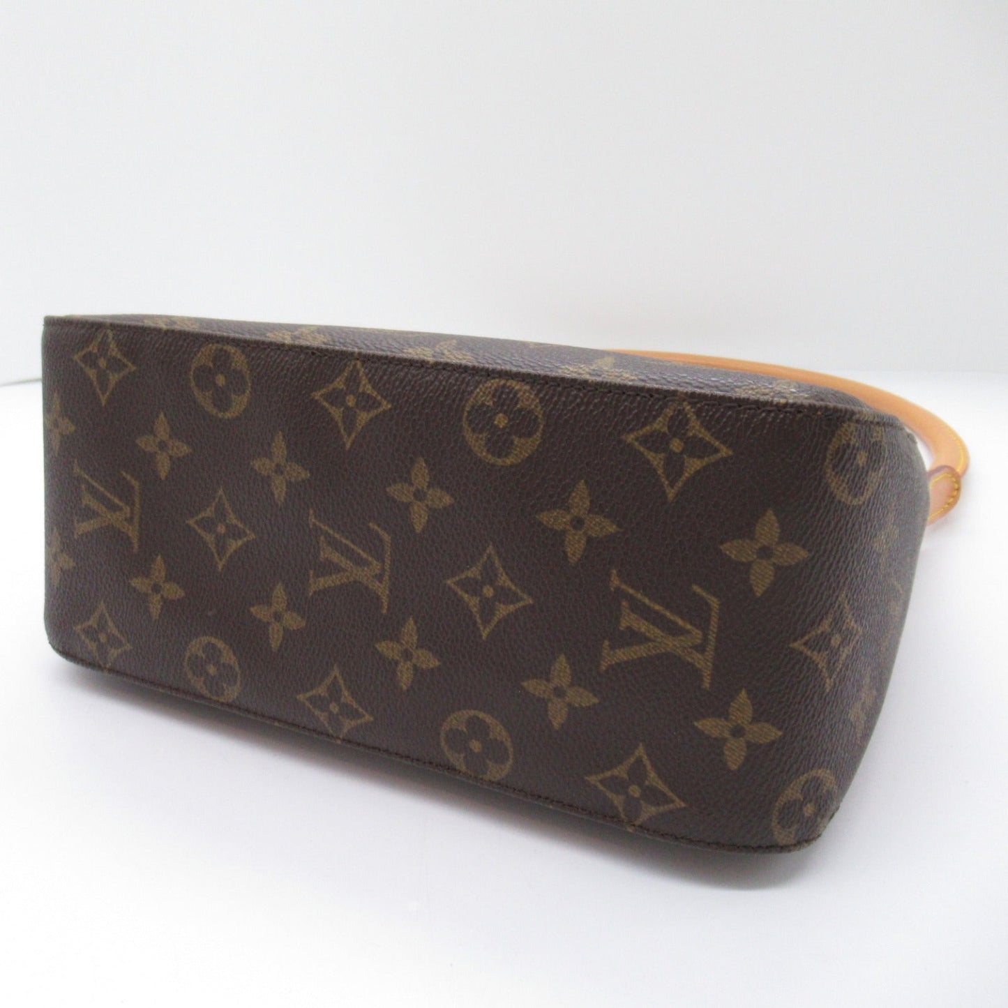 Louis Vuitton Looping MM Shoulder Bag Brown
