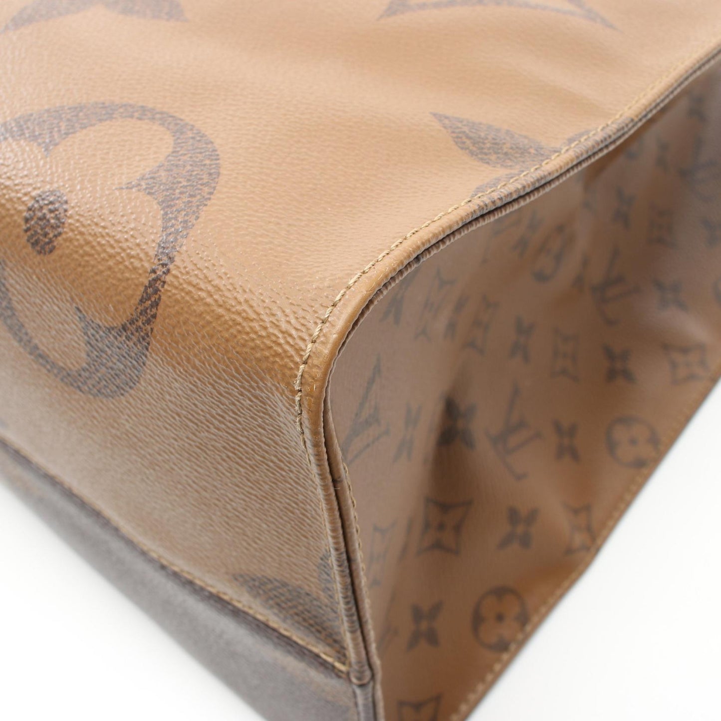 Louis Vuitton OnTheGo GM Shoulder Bag M45320