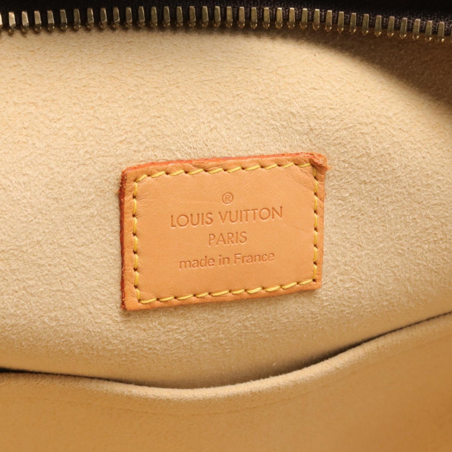Louis Vuitton Manhattan GM Monogram Handbag M40025