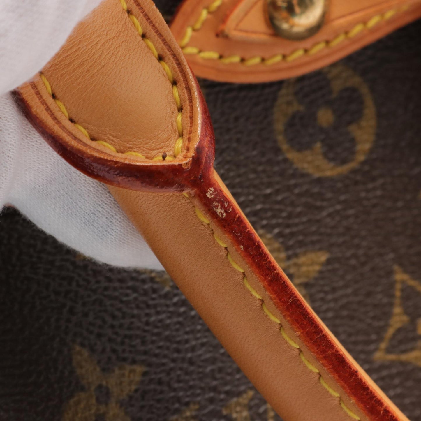 Louis Vuitton Manhattan GM Monogram Handbag M40025