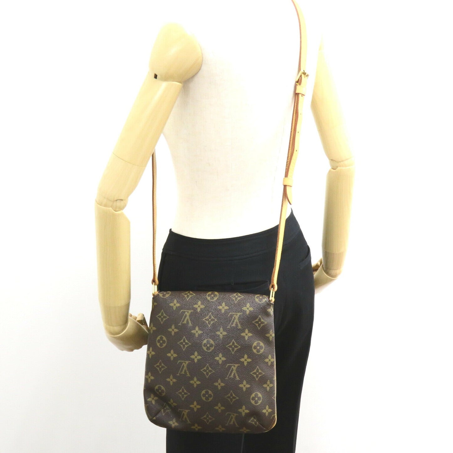 Louis Vuitton Musette Salsa Long Shoulder Bag Brown