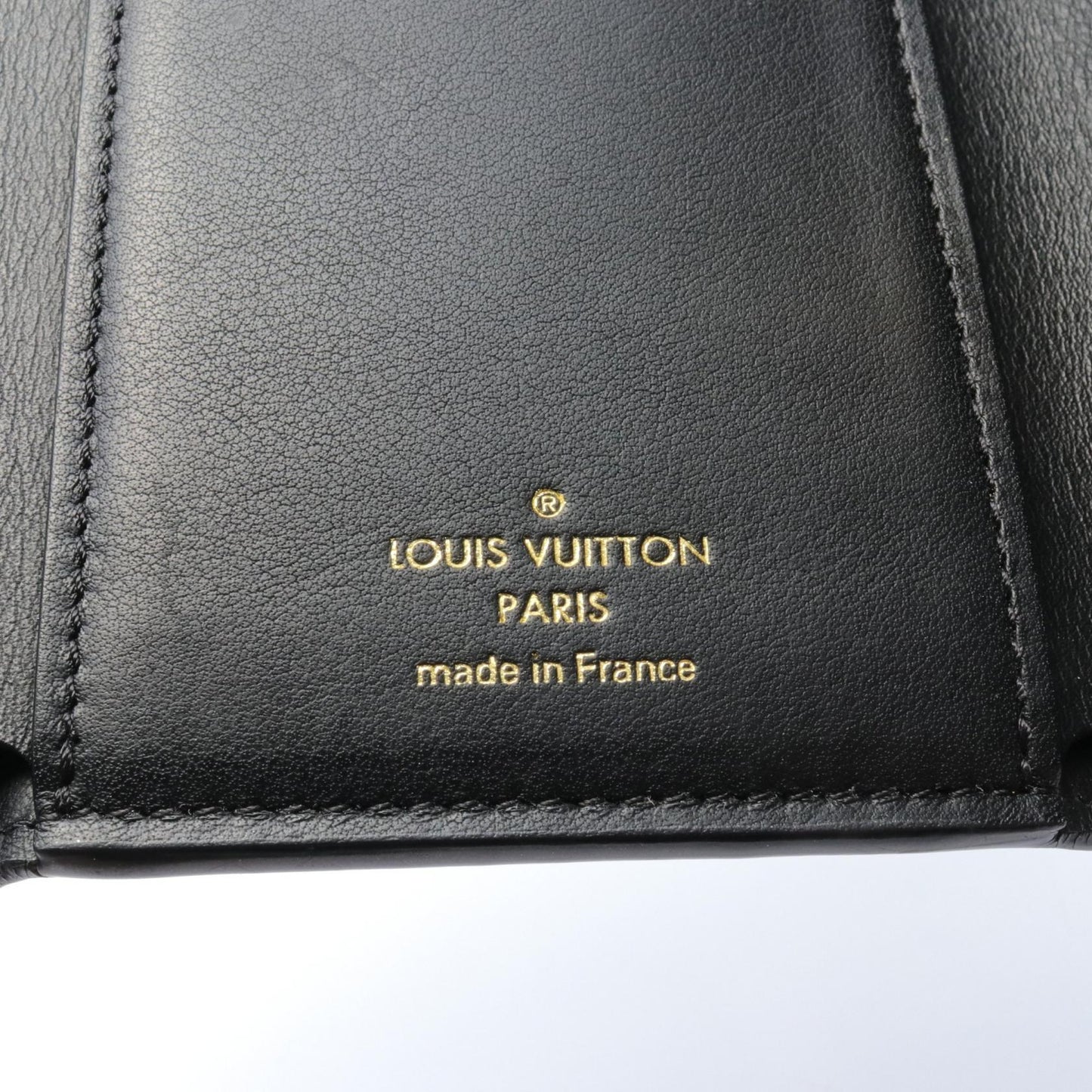 Louis Vuitton Taurillon Studded Sol Capucines Wallet Leather Short Wallet M62564 in Great Condition