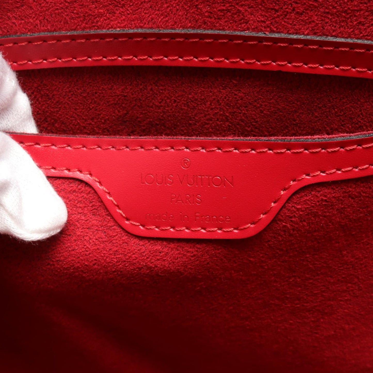 Louis Vuitton Epi Leather Shoulder Bag M52337